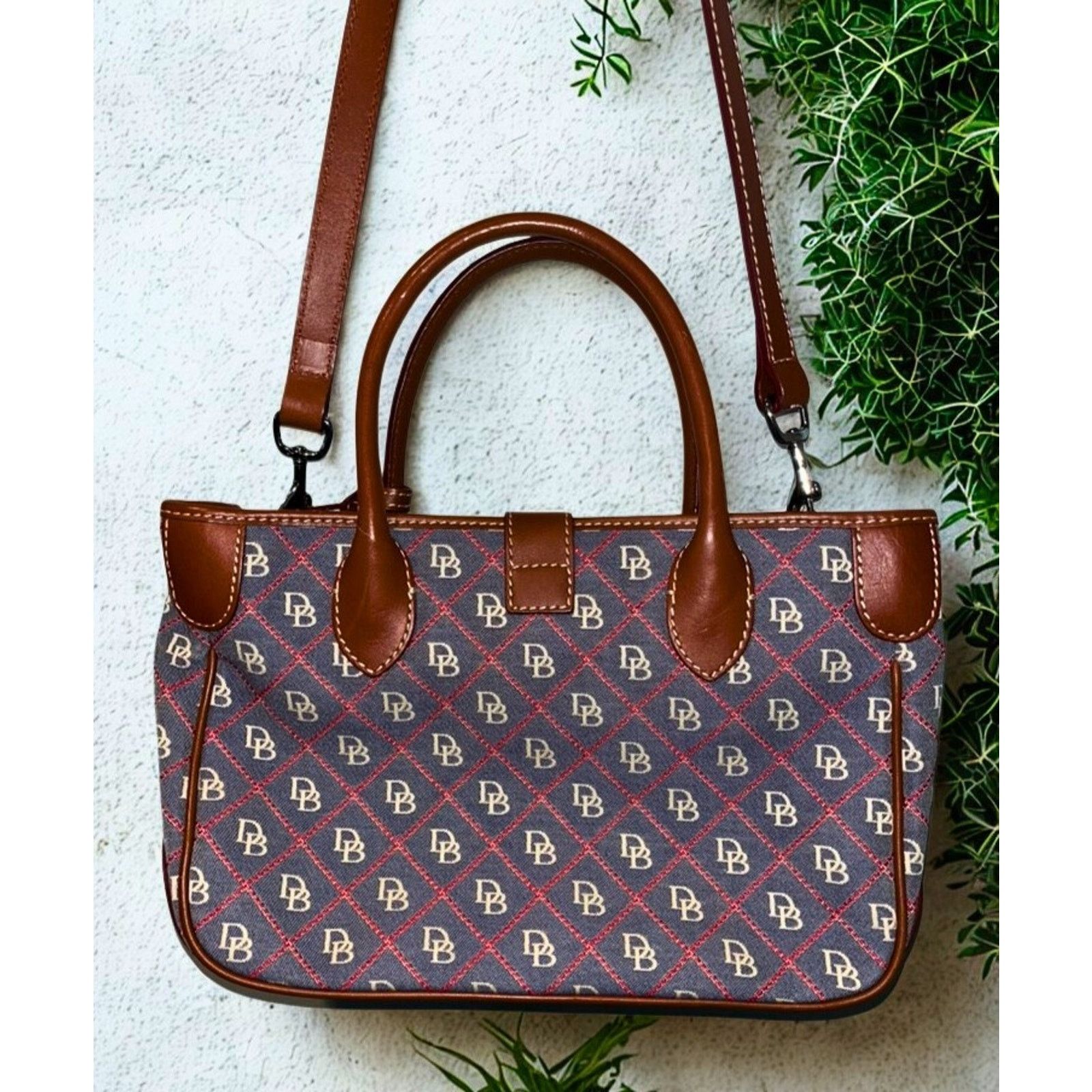 Dooney & Bourke Dooney & Bourke Monogram Canvas Leather Tote Shoulder Bag Size ONE SIZE - 3 Thumbnail