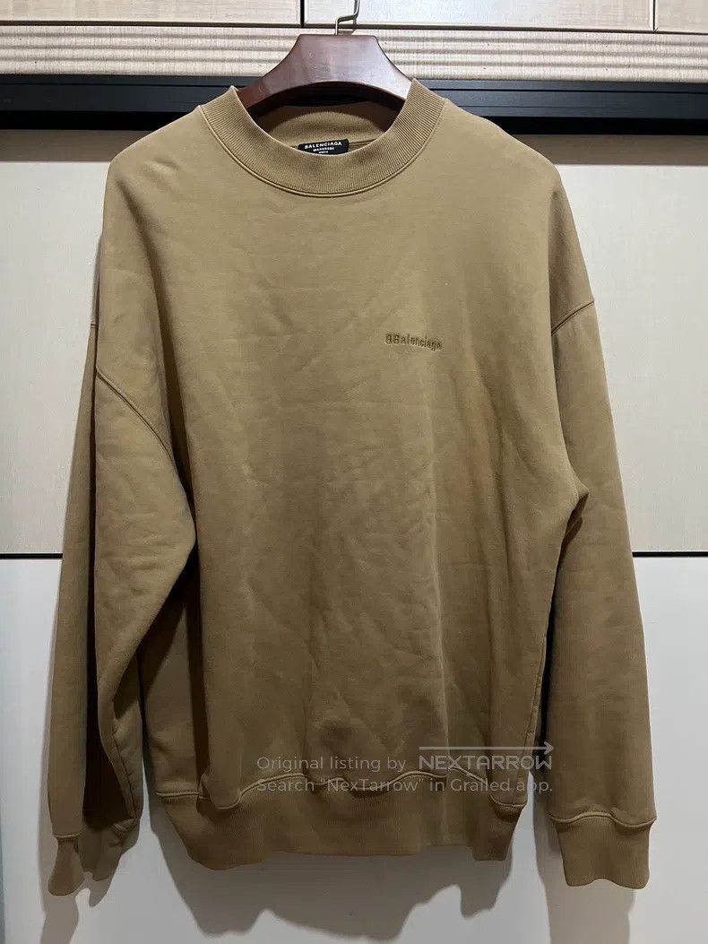 Balenciaga Balenciaga Loose long-sleeve sweatshirt with chest logo pa Size XS / US 0-2 / IT 36-38 - 1 Thumbnail