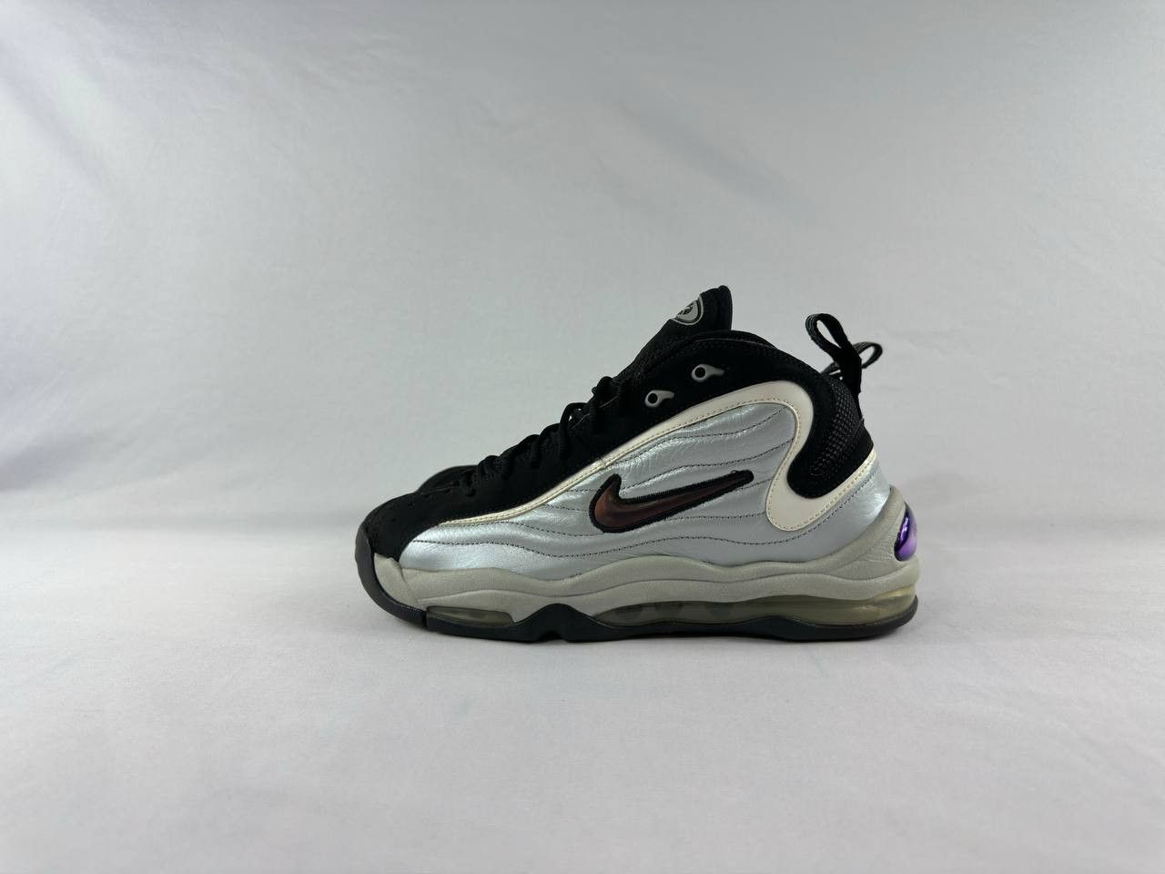 Nike Nike Air Total Max Uptempo 'Metallic Silver Black' 2010 Size US 8 / EU 41 - 6 Thumbnail