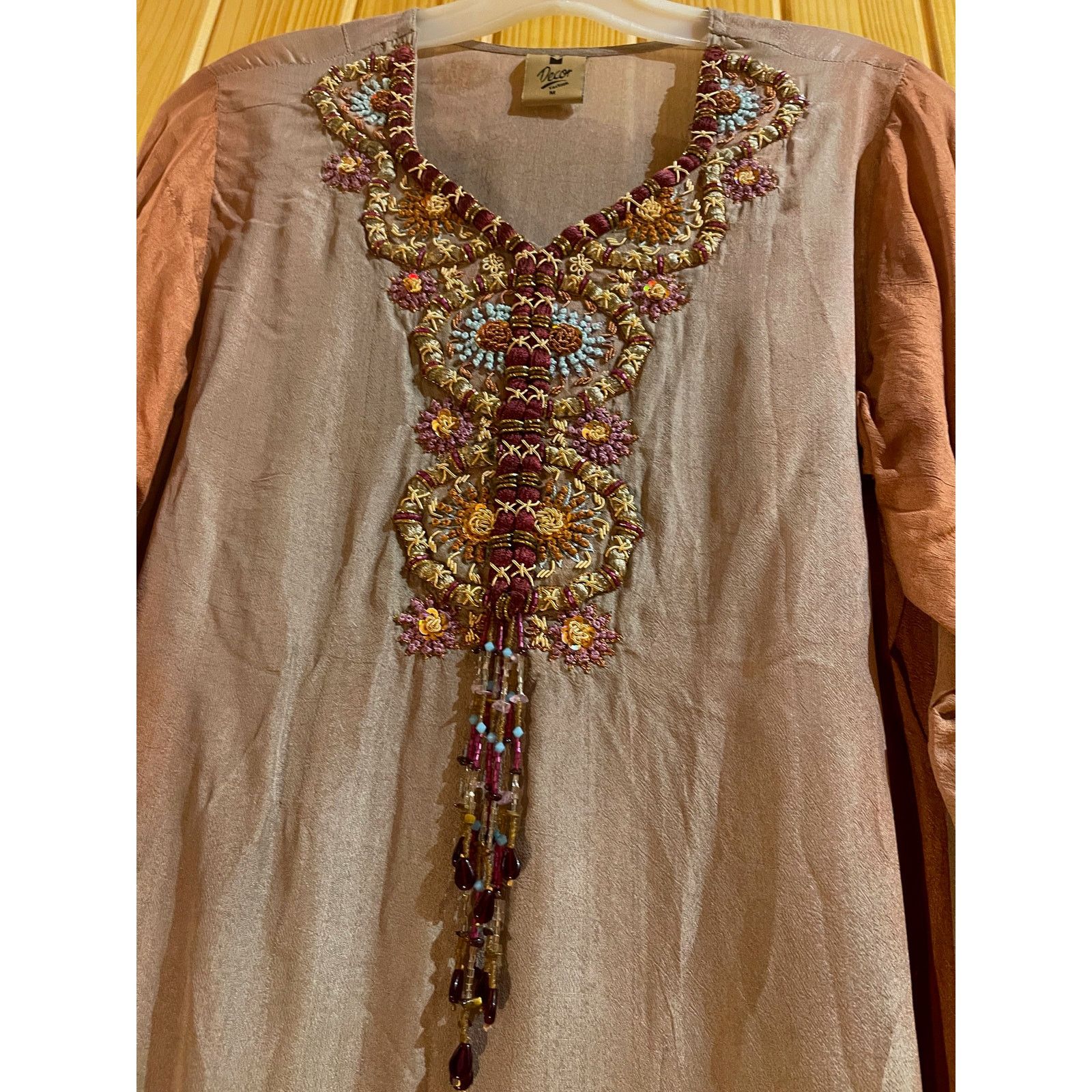 Vintage NWT Boho Floral Embroidered Gown (Size M) Beaded Dress Size S / US 4 / IT 40 - 3 Thumbnail
