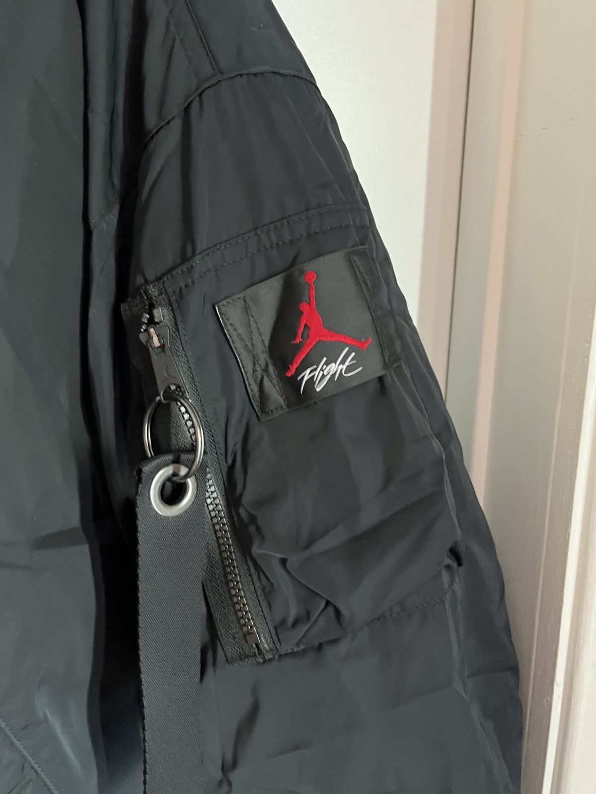 Jordan Brand × Nike NWT Women's Nike Jordan Black Bomber Flight Jacket L Size L / US 10 / IT 46 - 6 Thumbnail
