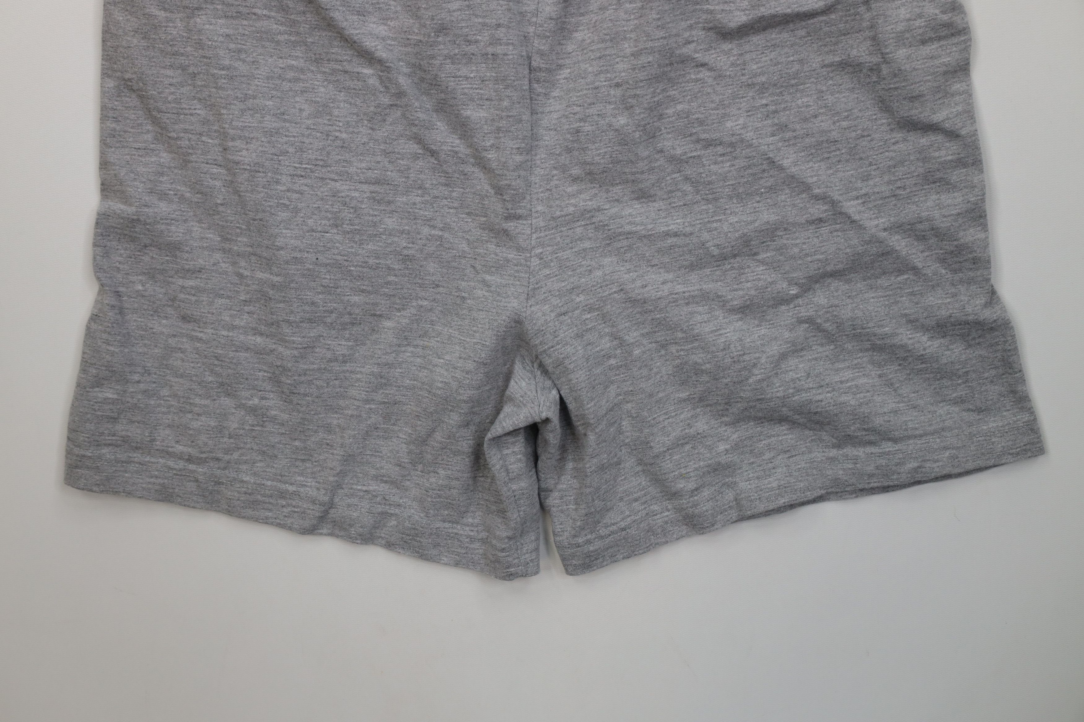 Vintage Vintage 90s Streetwear Blank Above Knee Shorts Heather Gray Size US 36 / EU 52 - 11 Thumbnail