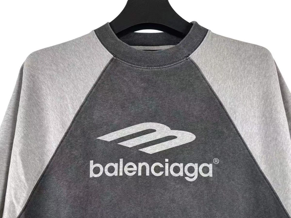 Balenciaga Balenciaga 3B Logo Oversized Tee Size US M / EU 48-50 / 2 - 3 Thumbnail