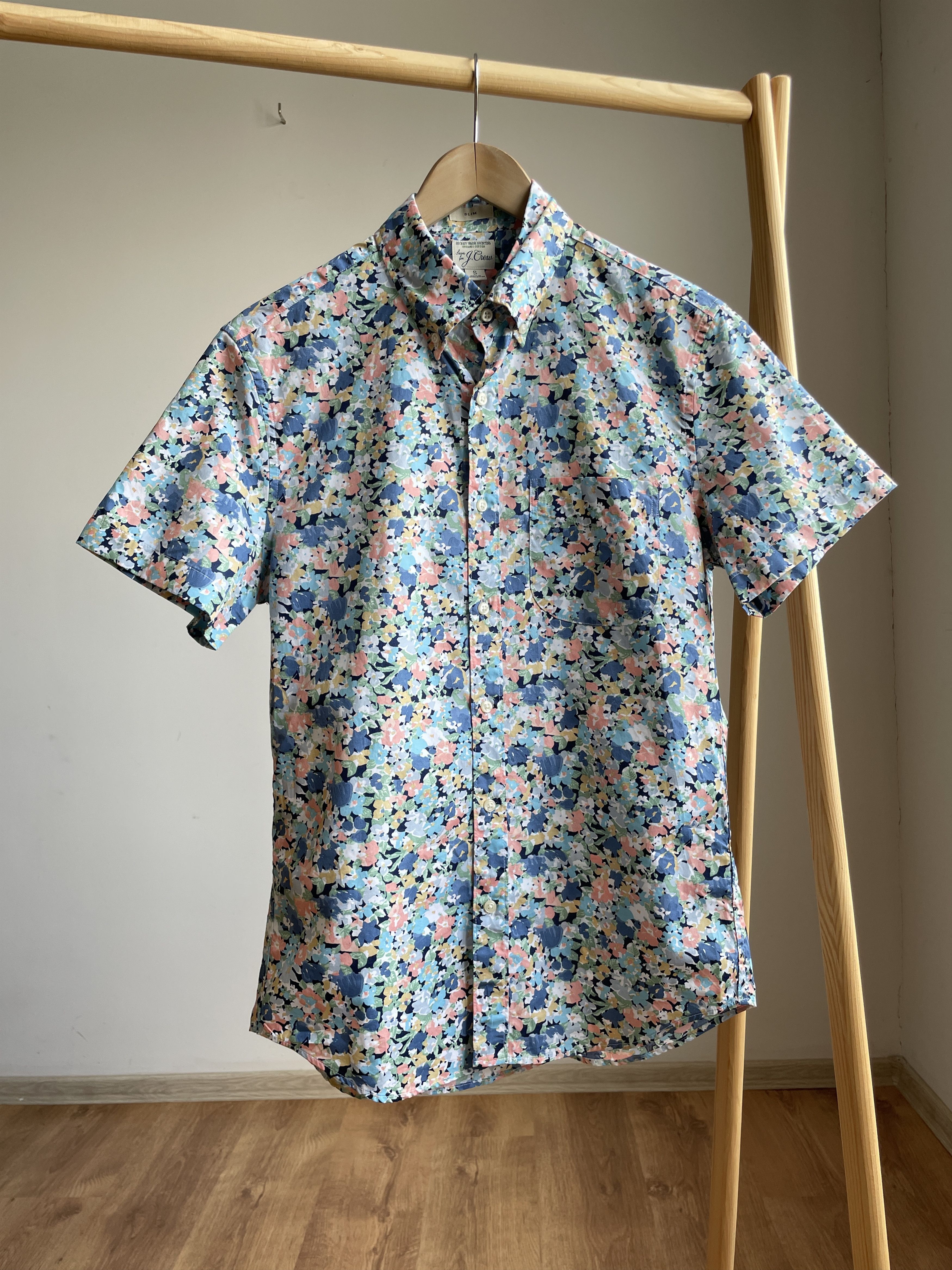 J.Crew J.Crew Floral Print Slim Fir Short Sleeve Shirt Size S Size US S / EU 44-46 / 1 - 1 Thumbnail