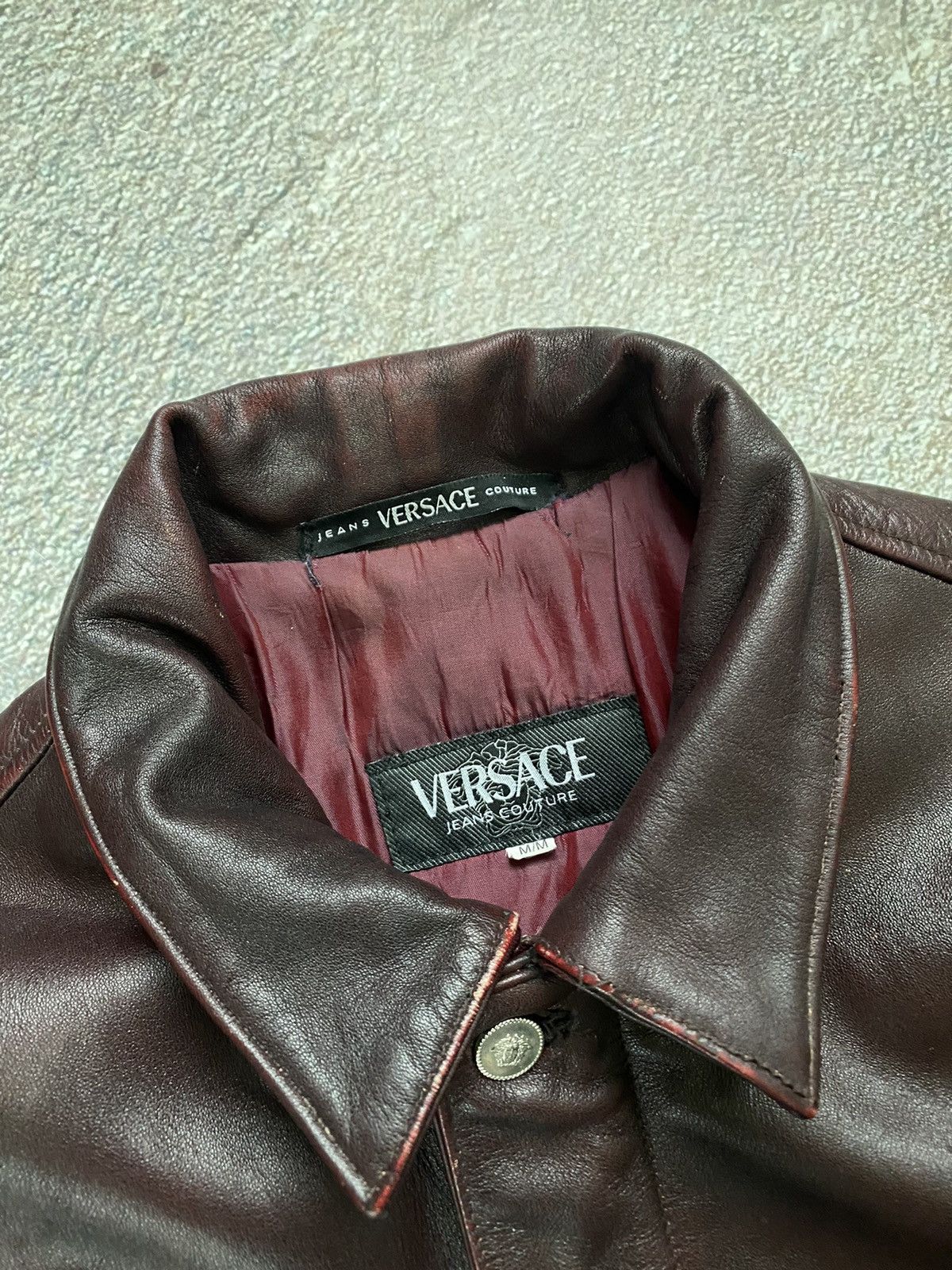Versace × Vintage RARE Vintage leather jacket Versace back big logo Size US M / EU 48-50 / 2 - 11 Thumbnail