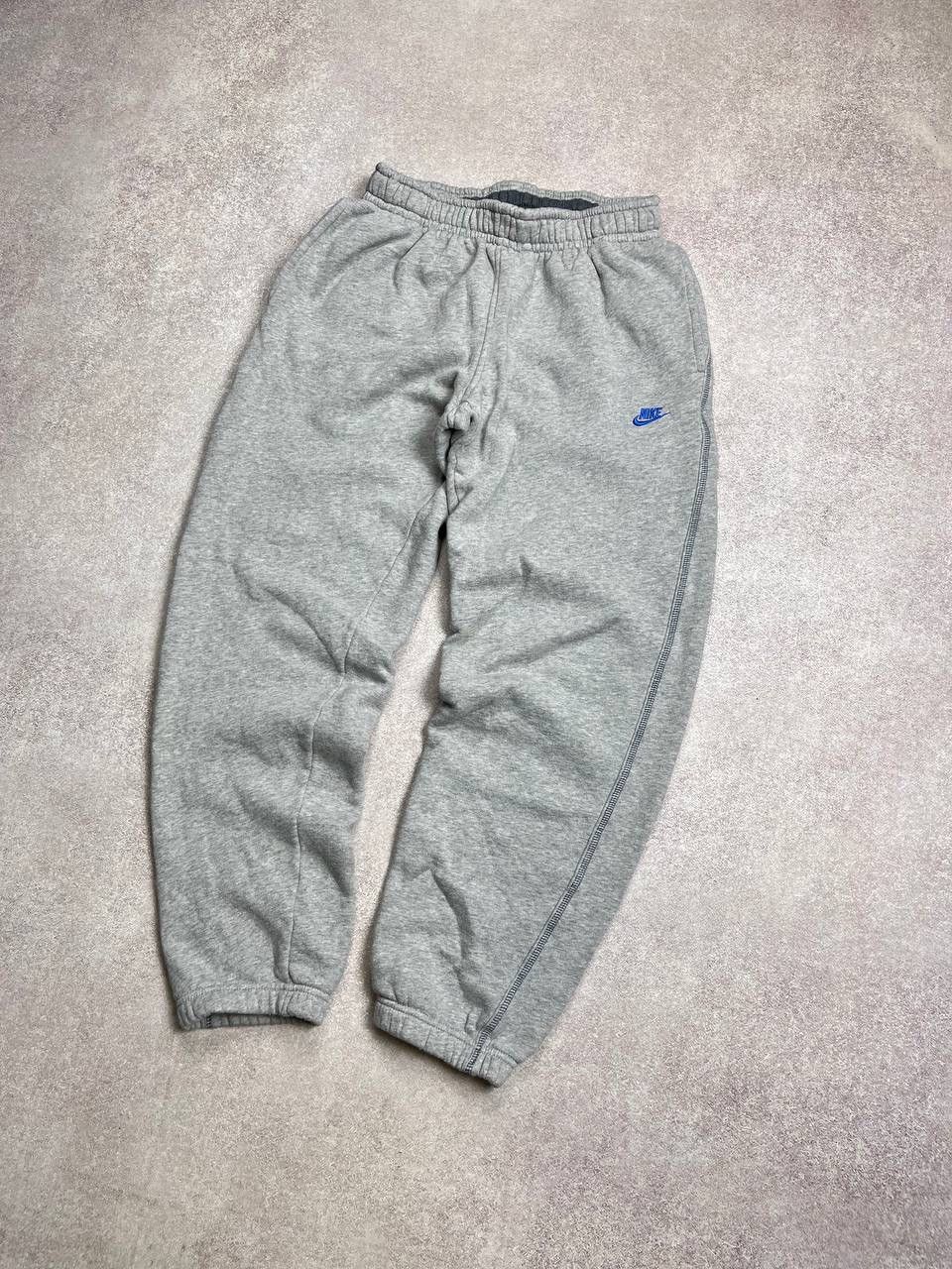 Nike × Vintage Vintage Nike Swoosh Baggy Trackpants Y2K S Size US 31 - 2 Thumbnail