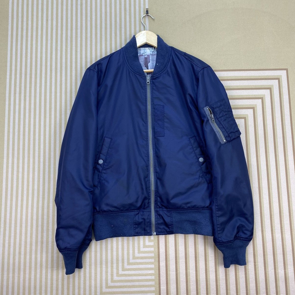 Japanese Brand 🫶 Dean & McQueen Bomber city print reversible bomber jacket Size US M / EU 48-50 / 2 - 6 Thumbnail