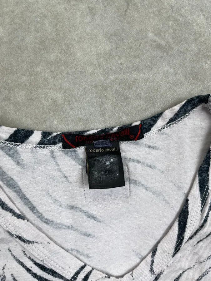Roberto Cavalli 2000s Roberto Cavalli Black & White Zebra T-Shirt Size US S / EU 44-46 / 1 - 8 Thumbnail