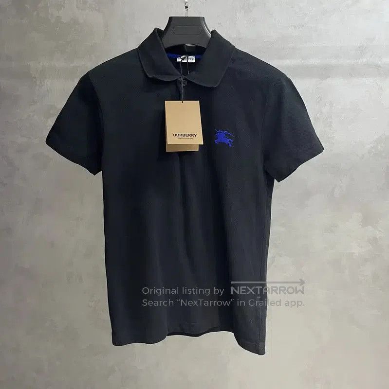 Burberry Women's Black Cotton T-Shirt Size S.