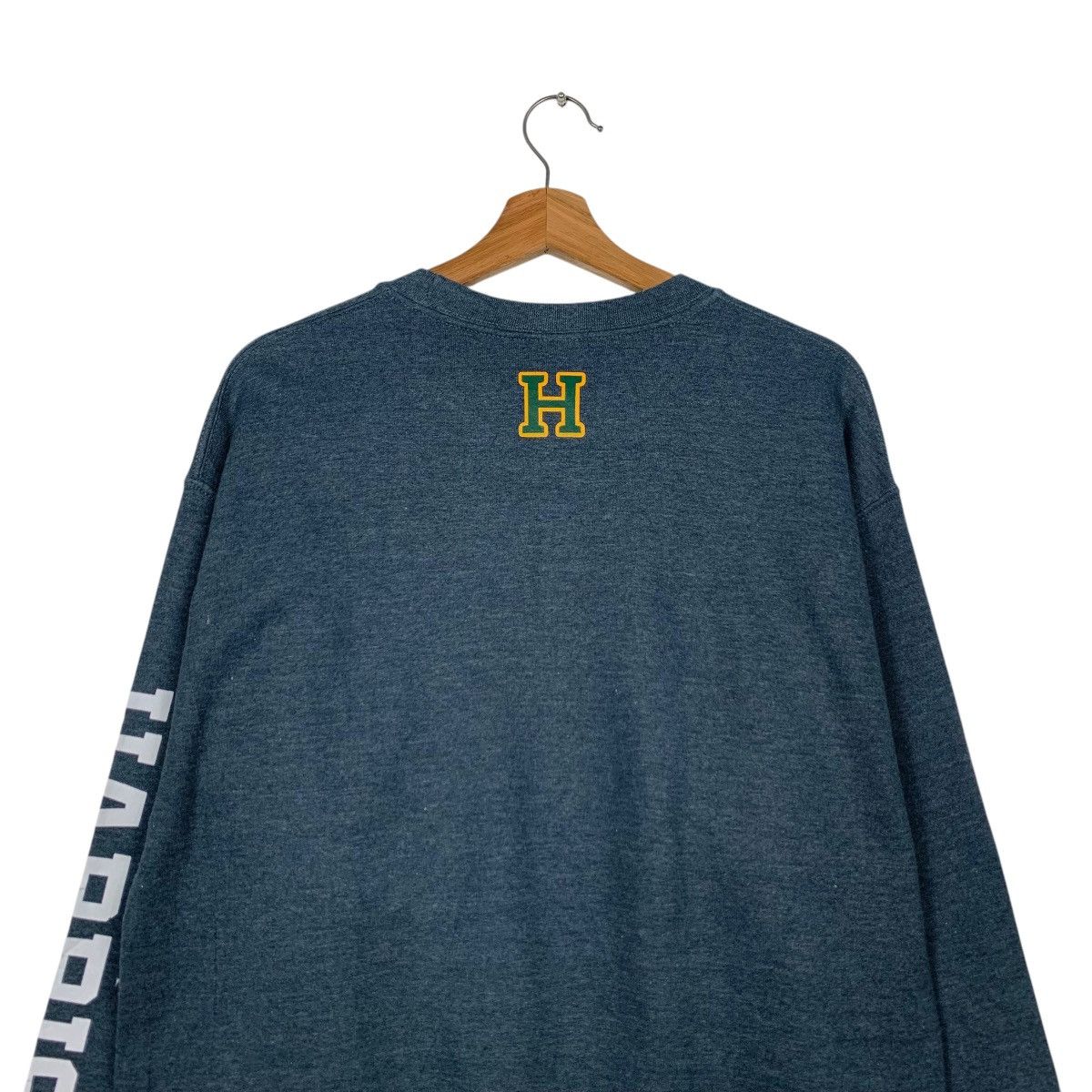 Gildan HARRISON Hawk Graphic Crewneck Sweatshirt #2420-C108 Size US M / EU 48-50 / 2 - 8 Thumbnail