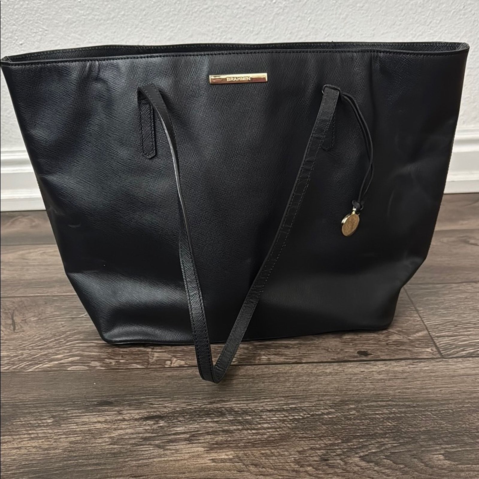 BRAHMIN Brahmin Avenue Leather Medium Tote in Black Bond Street Size ONE SIZE - 1 Thumbnail