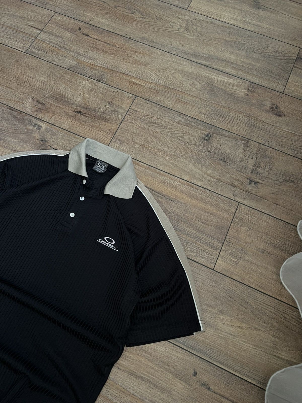 Oakley Oakley 90's Vintage Polo Shirt Size US XL / EU 56 / 4 - 2 Thumbnail