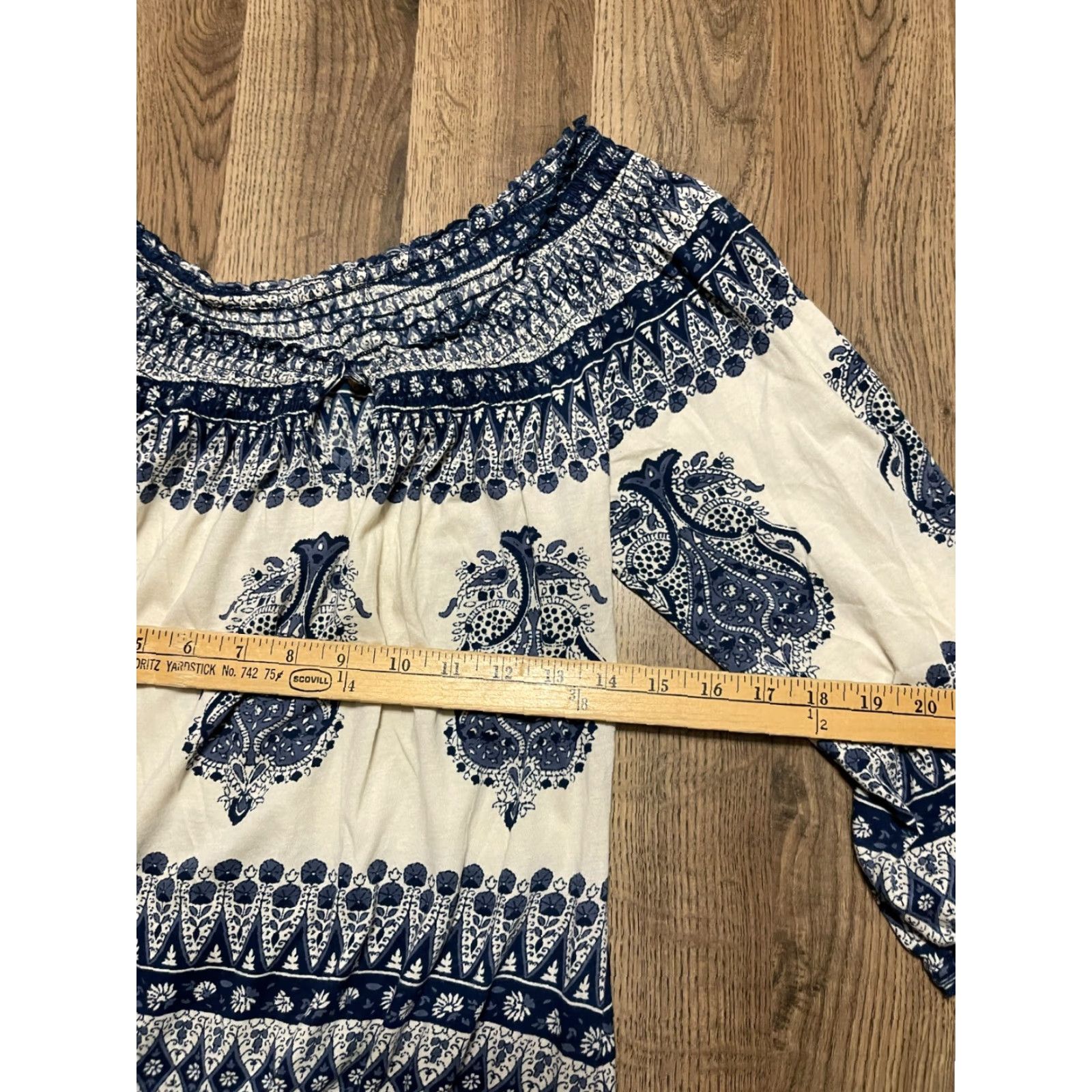 Lucky Brand Lucky Brand Shirt Women’s Size S White Blue V-Neck 3/4 Sleeve T-Shirt Casual Fall Spring Summer Modern Basic Size S / US 4 / IT 40 - 7 Thumbnail