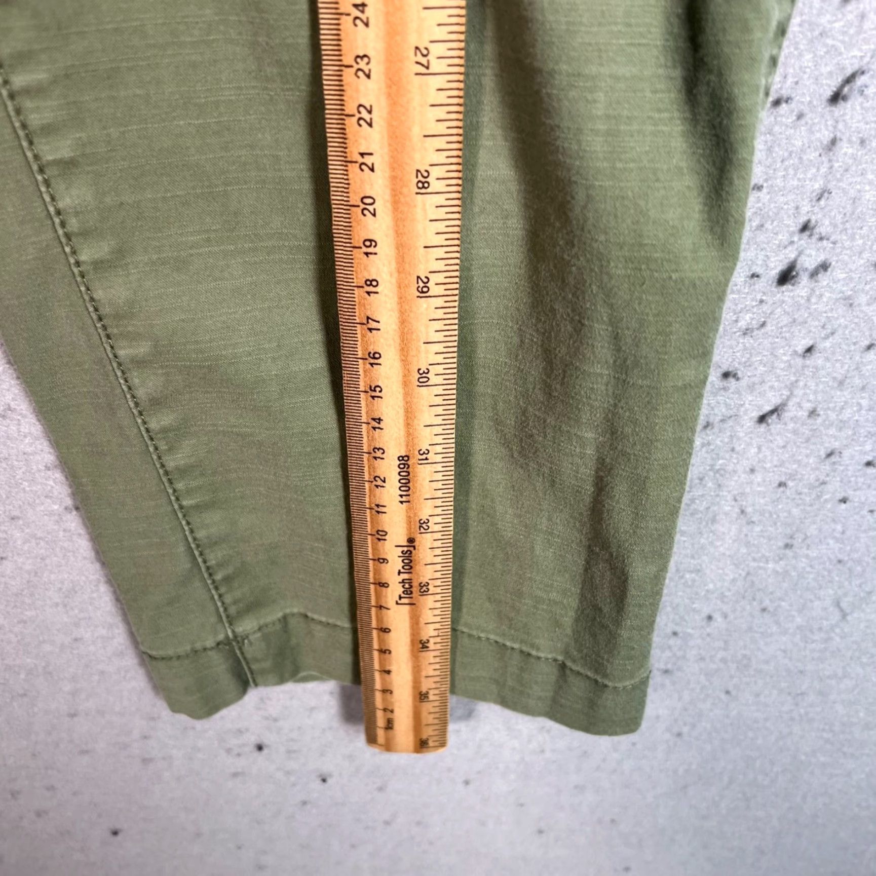 Uniqlo VINTAGE Uniqlo Women Pants Chino Tapered Olive Green 26 Adult Women 26in Inseam 26in Cotton Blend Size 26" / US 2 / IT 38 - 5 Thumbnail