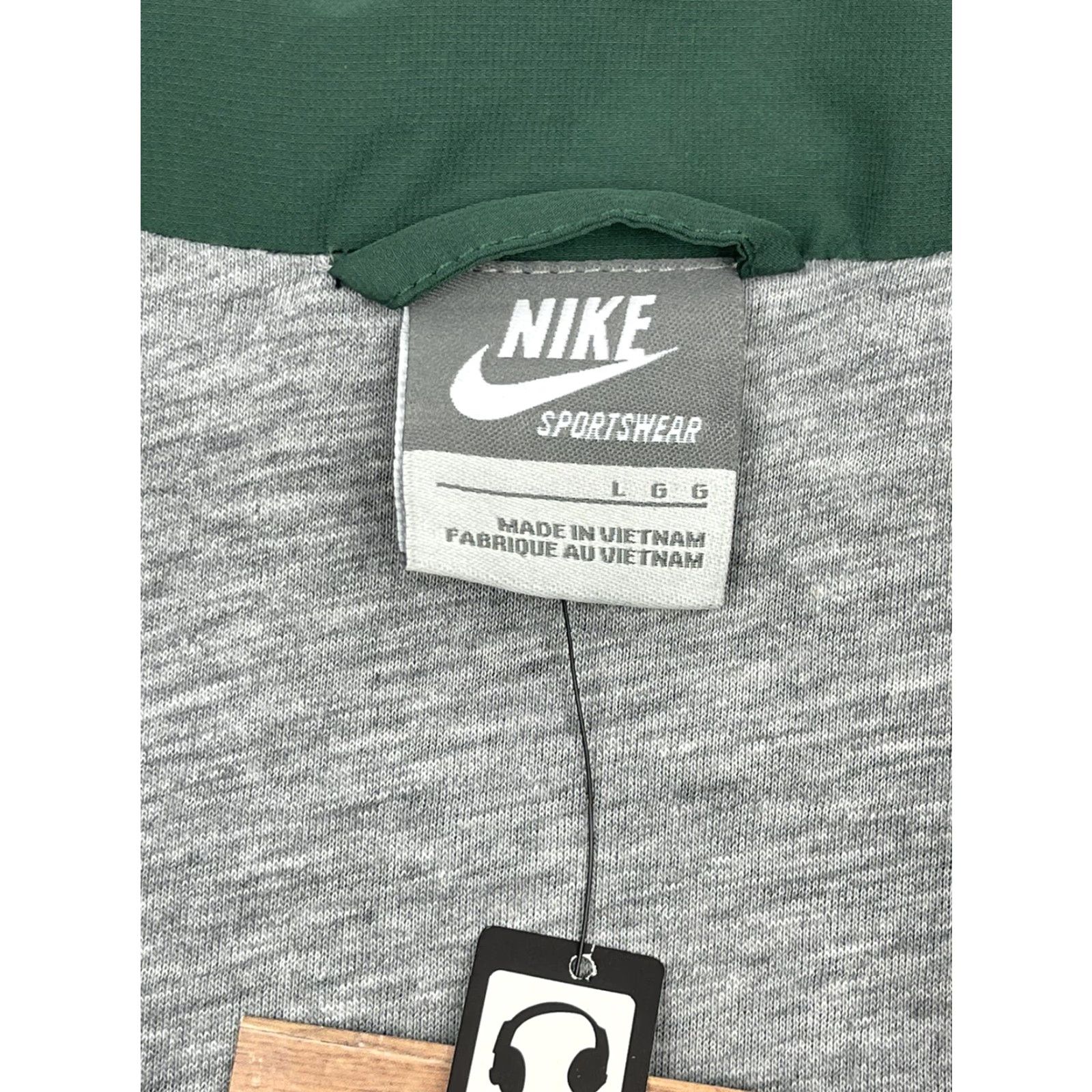 Nike Nike Men's Track Jacket Full Zip Lined Nylon Windbreaker Green Size L Swoosh Sports Size US L / EU 52-54 / 3 - 3 Thumbnail