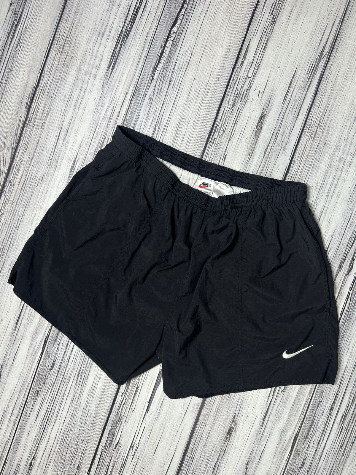 Nike Nike Shorts XL Vintage Size US 38 / EU 54 - 2 Thumbnail