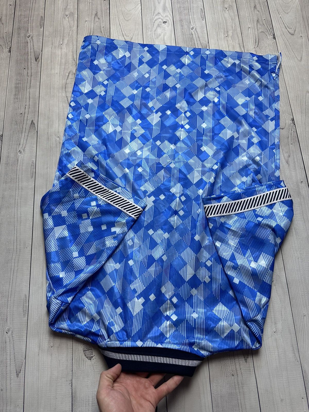 Vintage Vintage England retro soccer jersey size M blue rare Size US M / EU 48-50 / 2 - 7 Thumbnail