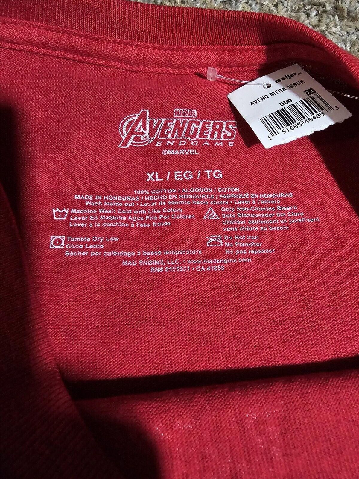 Marvel Comics The Avengers Mega Issue Red XL T-shirt NWT Marvel Disney Size US XL / EU 56 / 4 - 4 Thumbnail