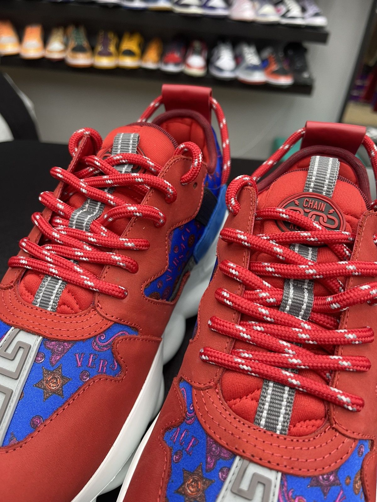 Versace Size 8US/41 - Versace $1075 Red/Blue Barocco Chain Reaction Size US 8 / EU 41 - 6 Thumbnail