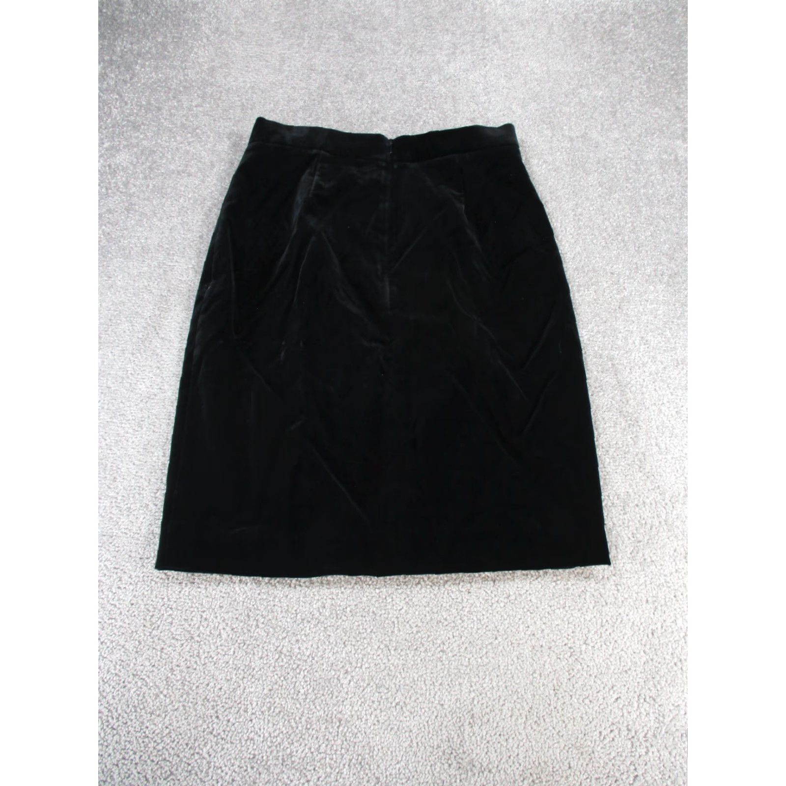 Brooks Brothers Brooks Brothers Skirt Womens 6 Black Velvet Sequin Accents Front Slit Size 28" / US 6 / IT 42 - 7 Thumbnail