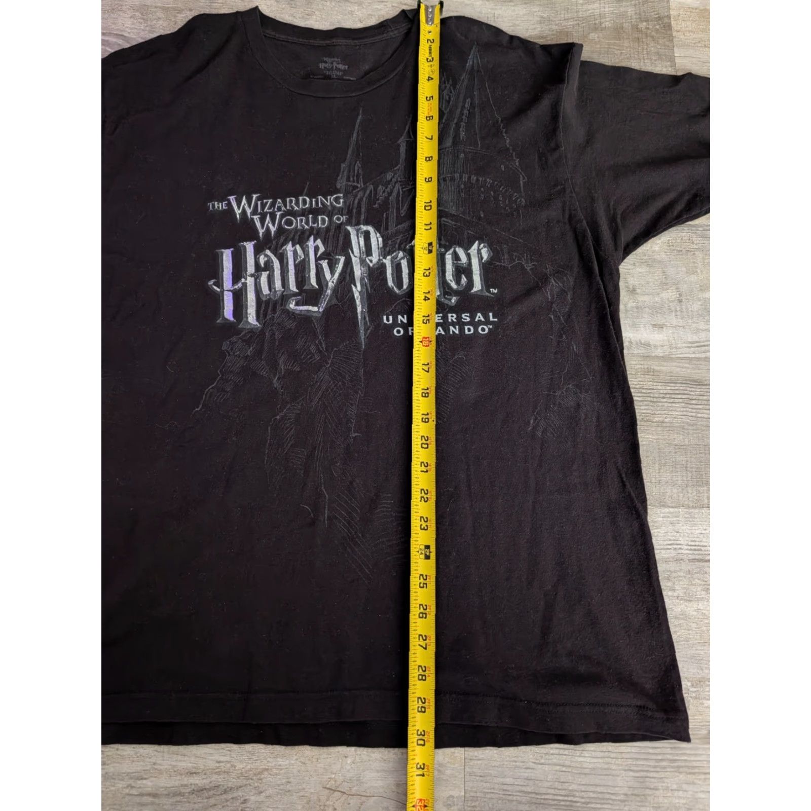 Vintage VINTAGE Universal Studios Harry Potter T-Shirt XL Black Crew Neck Short Sleeve Unisex Adults Graphic Print 2000s The Wizarding World of Harry Potter Size US XL / EU 56 / 4 - 7 Thumbnail