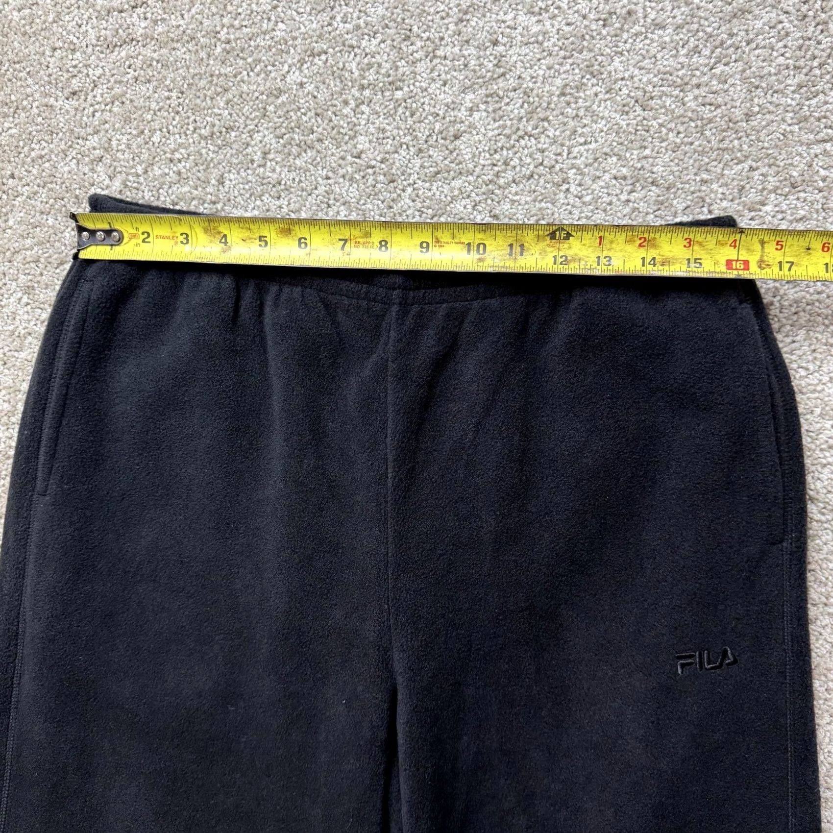 Fila FILA Sweatpants Mens Large Black Fleece Elastic Waist Straight Leg Warm Pockets Size US 33 - 7 Thumbnail