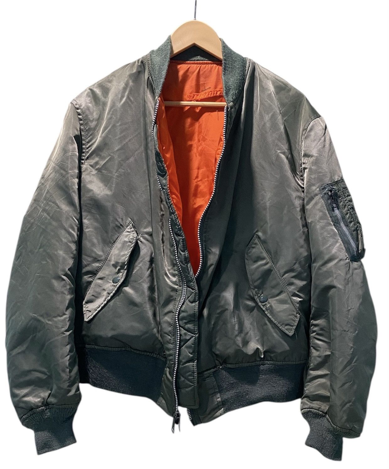 Alpha Industries Vintage 80s Alpha Industries Ma-1 Bomber Jacket Olive Green Size US L / EU 52-54 / 3 - 3 Thumbnail
