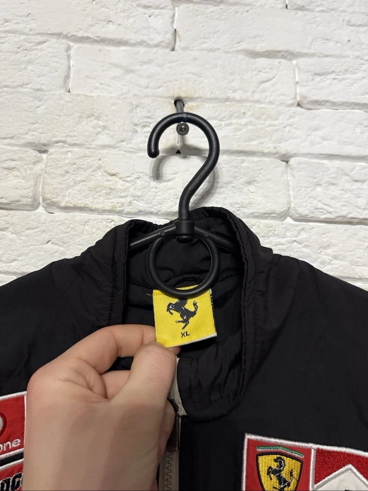 Ferrari Ferrari Racing Bomber Jacket Mallboro Vodafone Bridgestone Size US S / EU 44-46 / 1 - 6 Thumbnail