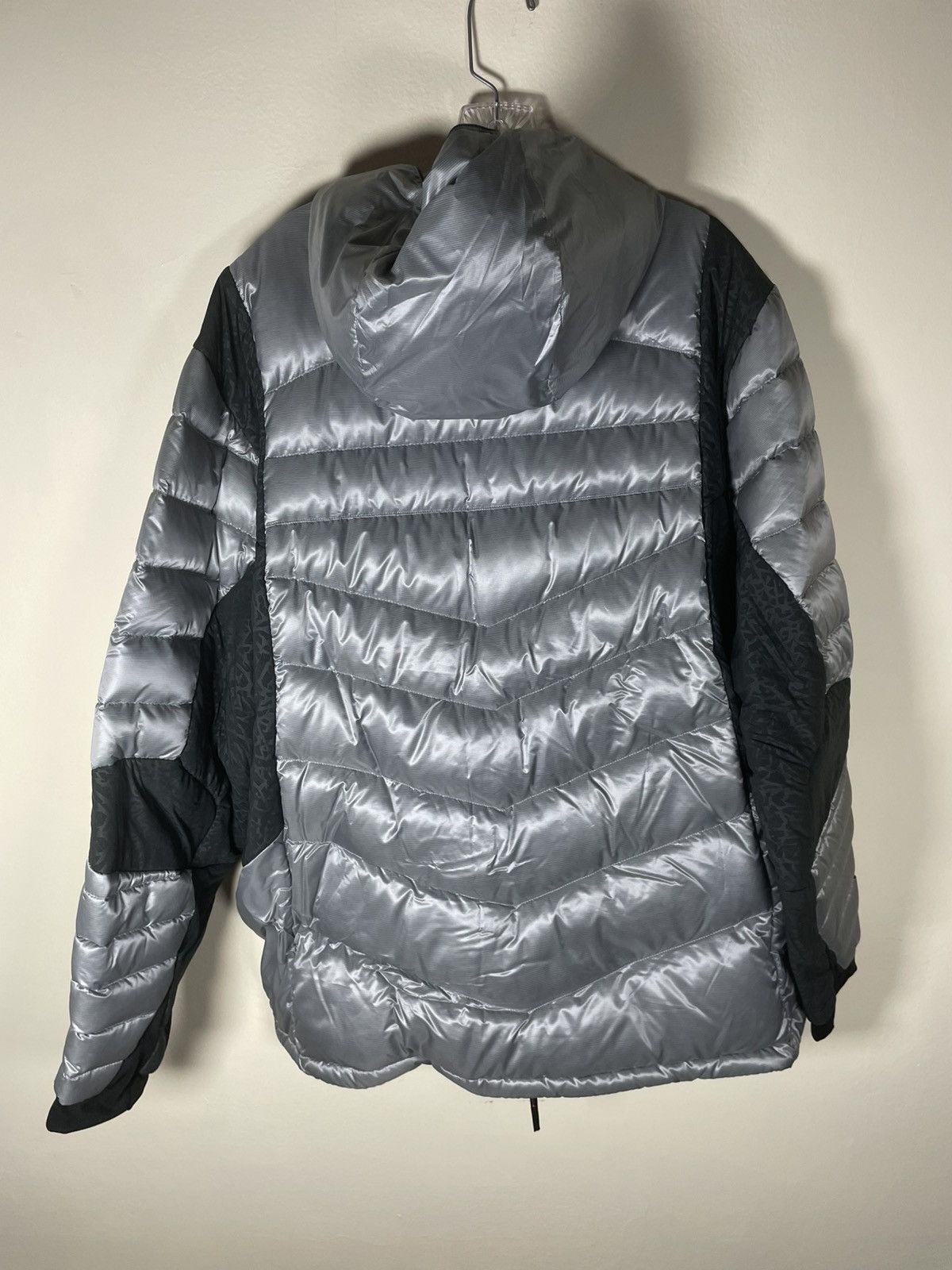 Jordan Brand Jordan Thermore Puffer Jacket 2XL NWT Silver Black Size US XXL / EU 58 / 5 - 11 Thumbnail