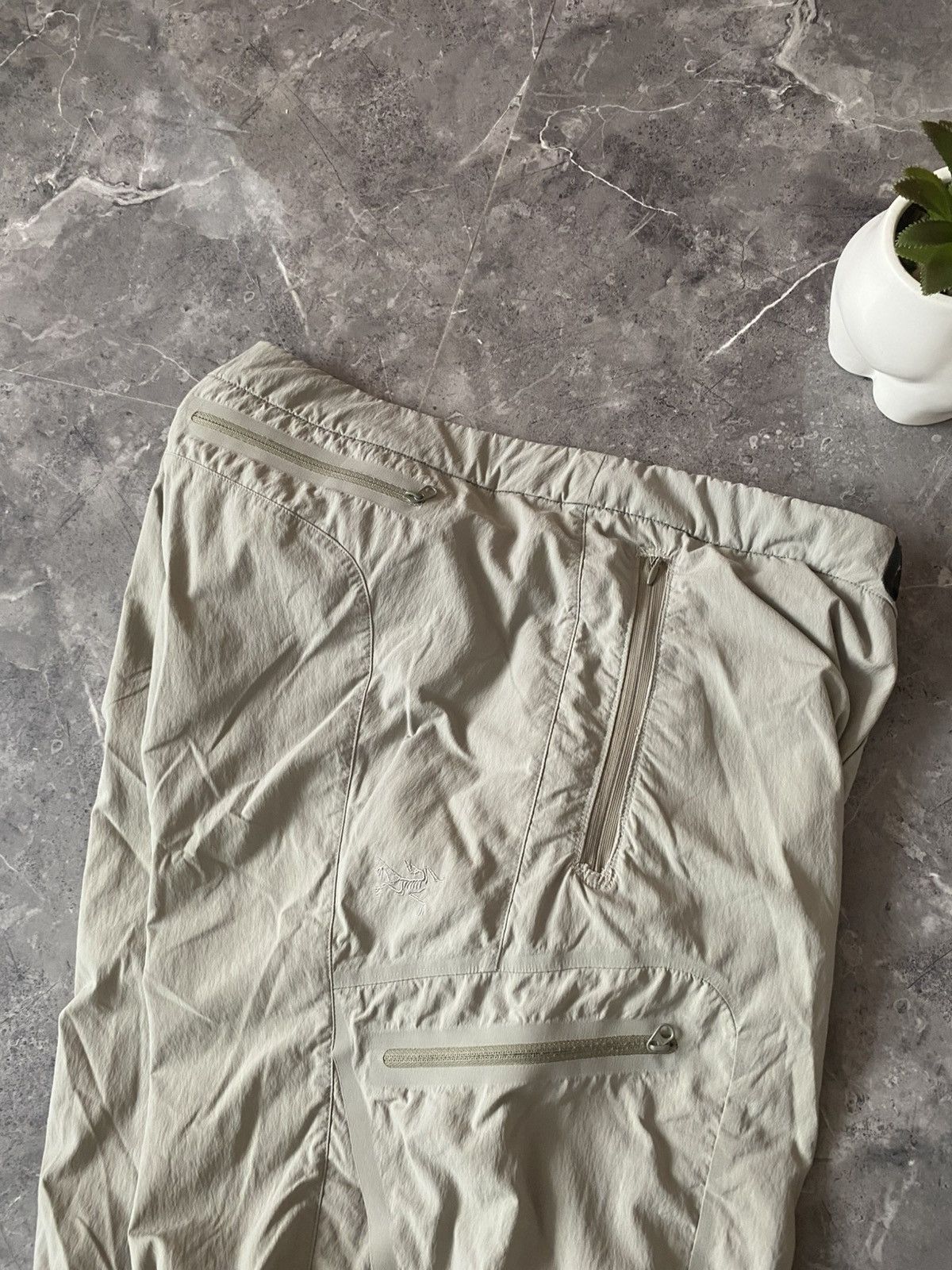 Arc'teryx Arc’teryx Pants Nylon Vintage Gorpcore Size US 34 / EU 50 - 2 Thumbnail