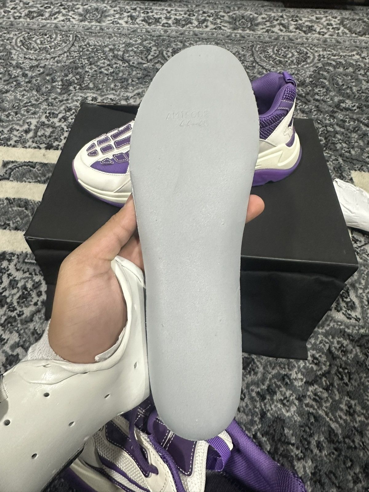 Amiri Brand New Amiri Bone Runner Size 12US/45EU Size US 12 / EU 45 - 11 Thumbnail