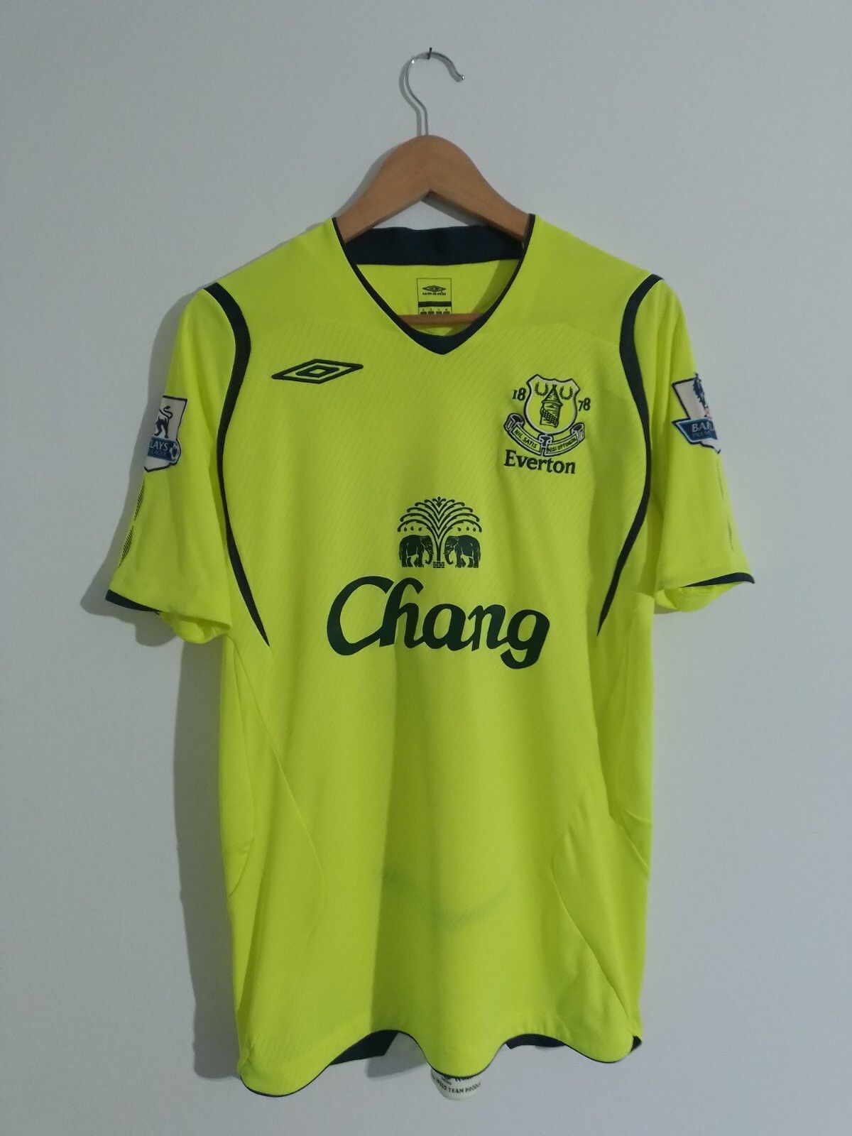 Umbro Everton 2008-2009 Third Kit #22 Yakubu Aiyegbeni Size US S / EU 44-46 / 1 - 11 Thumbnail