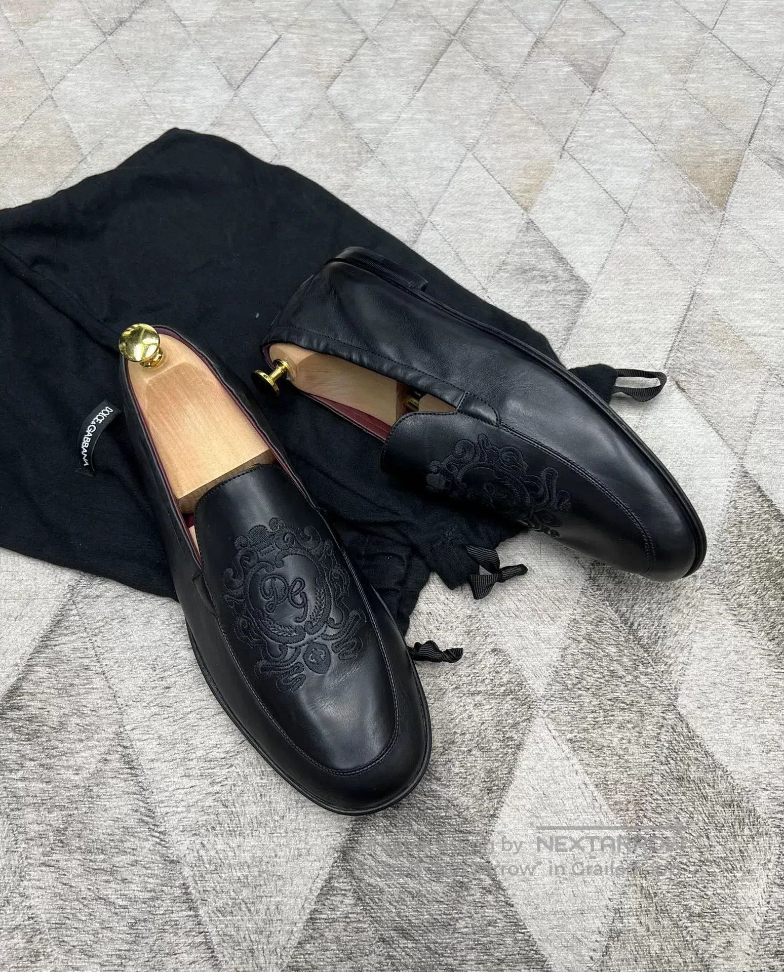 Dolce & Gabbana Dolce & Gabbana Crown Embroidered Loafers. Size US 8.5 / EU 41-42 - 2 Thumbnail