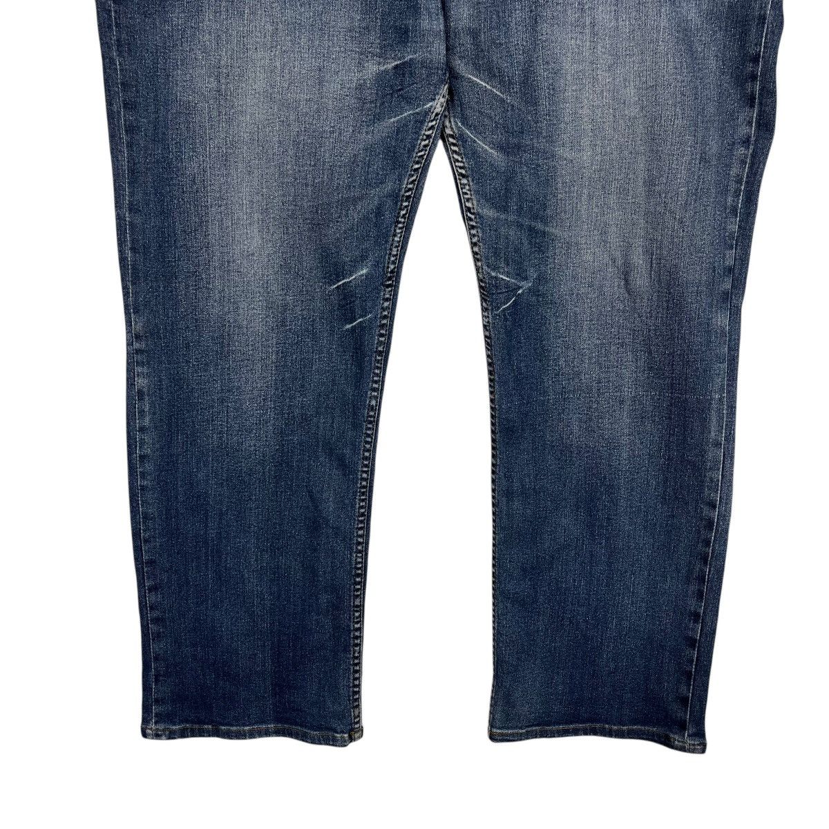 Japanese Brand Vintage Japanese Designer Embroidery Logo Denim Size US 38 / EU 54 - 5 Thumbnail