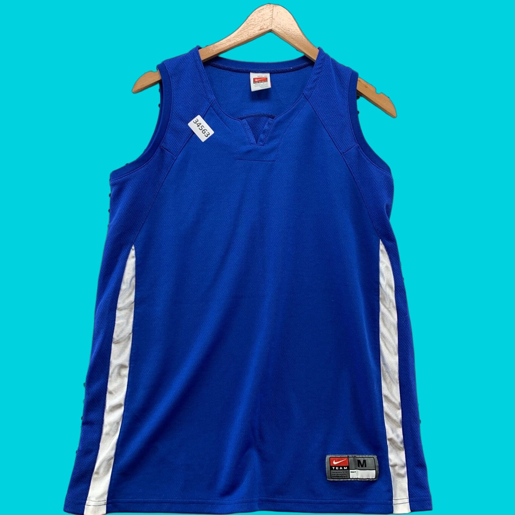 Nike VINTAGE Nike Active Shirt Womens M 90s White Blue Sleeveless Nike Dri-Fit T-Shirt - Womens Size M / US 6-8 / IT 42-44 - 1 Thumbnail