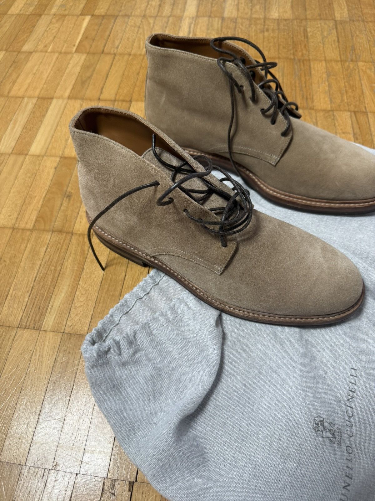 Brunello Cucinelli Brunello Cucinelli Suede Chukka Boots Taupe Beige Size 42/9 Size US 9 / EU 42 - 3 Thumbnail