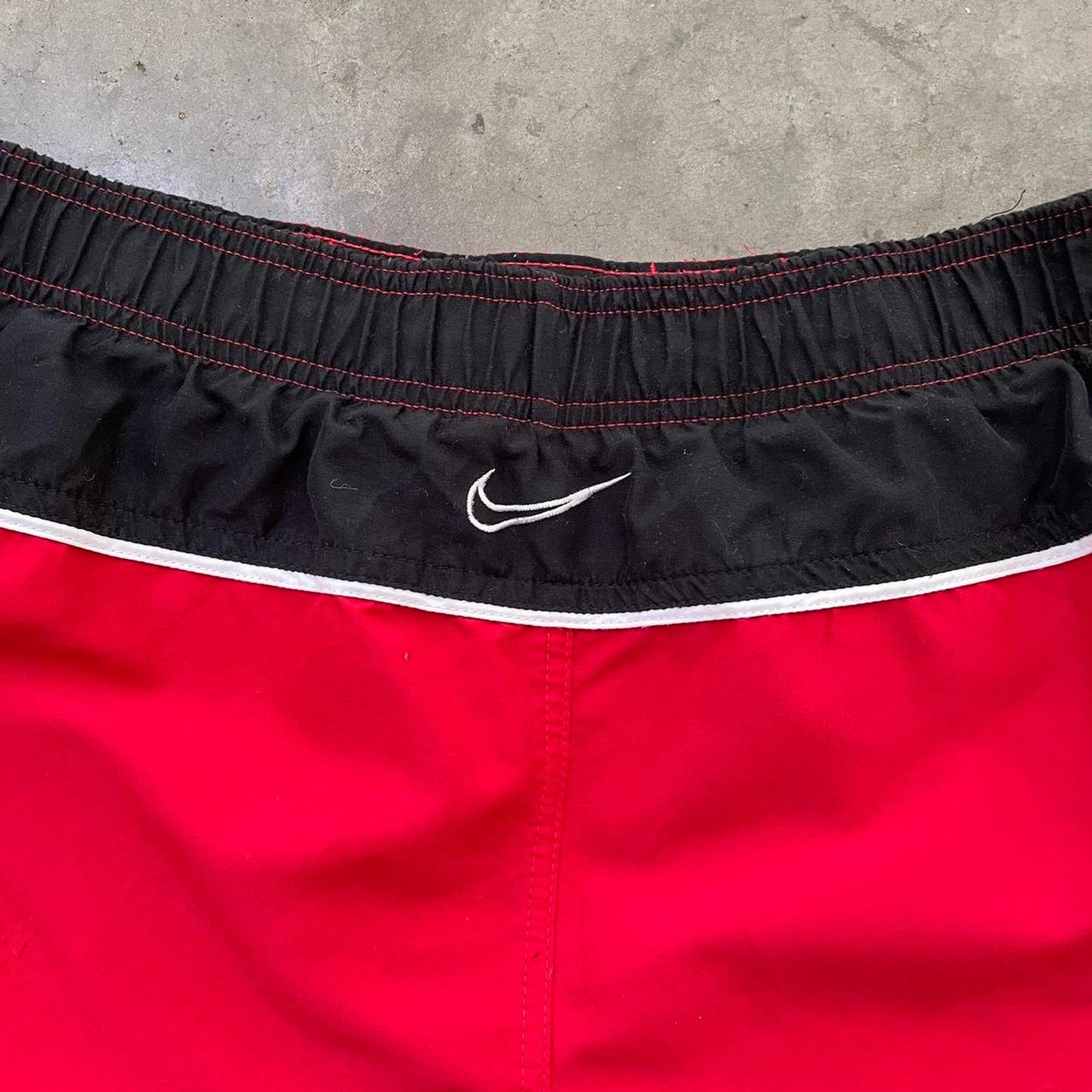 Nike Nike Red/Black Swim Shorts Size US 34 / EU 50 - 3 Thumbnail