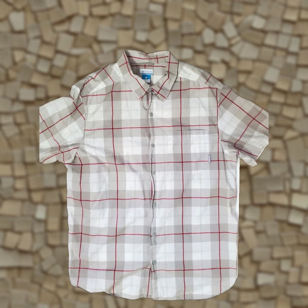 Vintage Columbia Shirt Men's XL Plaid Button-Up Short Sleeve Cotton Pocketed Regular Fit Green Outdoors 90s? Size US XL / EU 56 / 4 - 1 Thumbnail