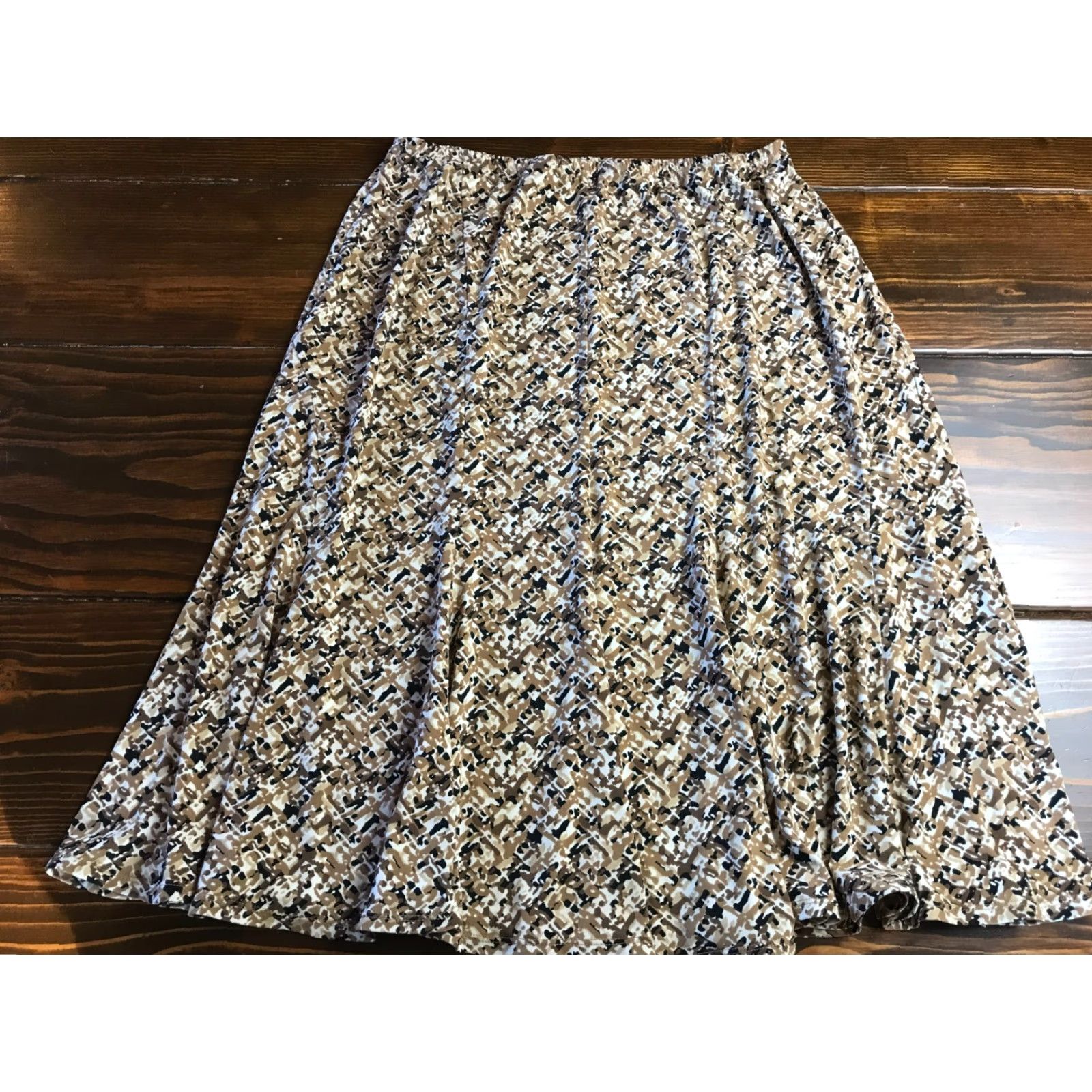 Laura Ashley Laura Ashley Skirt Womens Large Midi A-Line Brown Tan Black Lined Regular Polyester Casual Fall Spring Summer Vintage No N/A Size 36" / US 14 / IT 50 - 2 Thumbnail