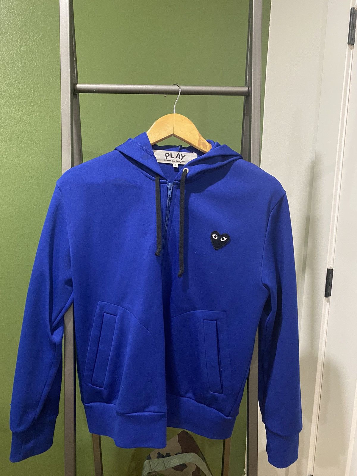 Comme des Garcons Comme des Garçons Play Hoodie Size US S / EU 44-46 / 1 - 1 Thumbnail