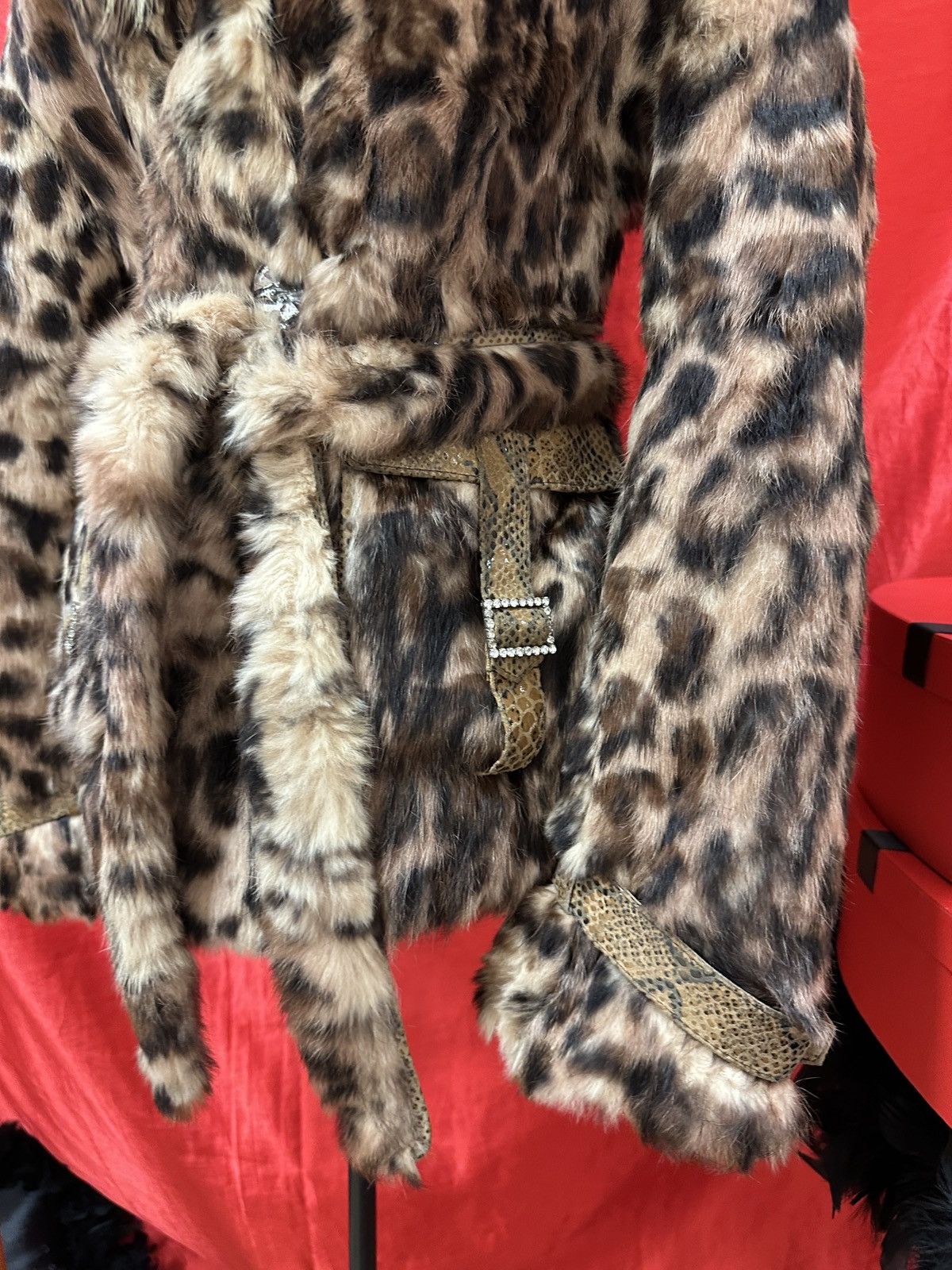 Vintage Vintage brown leopard rabbit and fox fur Size S / US 4 / IT 40 - 3 Thumbnail