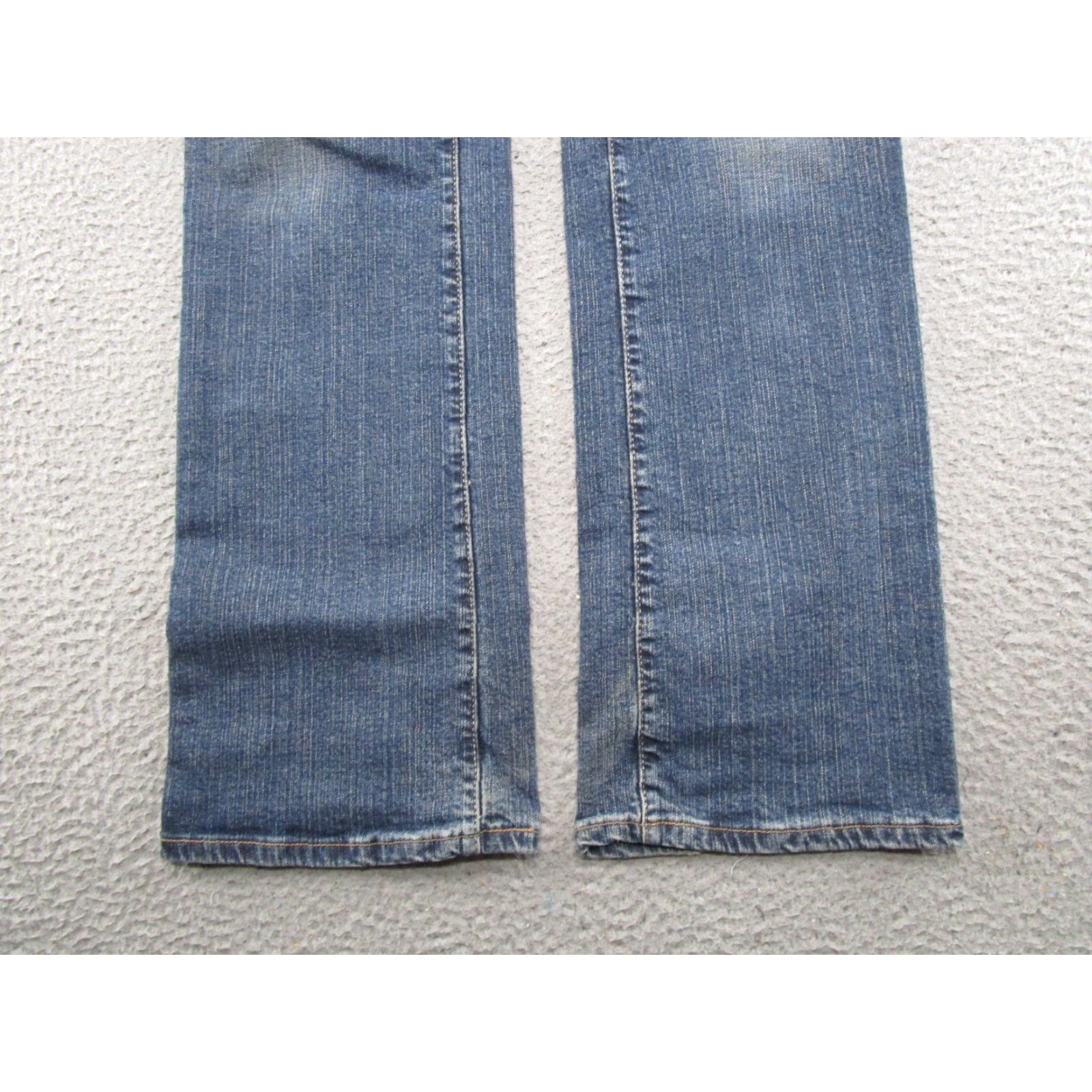 Levi's VTG Levi's 550 Relaxed Boot Cut Jeans Women's Size 8 Blue Denim Stretch Mid Rise 5-Pocket Retro N/A Size 30" / US 8 / IT 44 - 2 Thumbnail