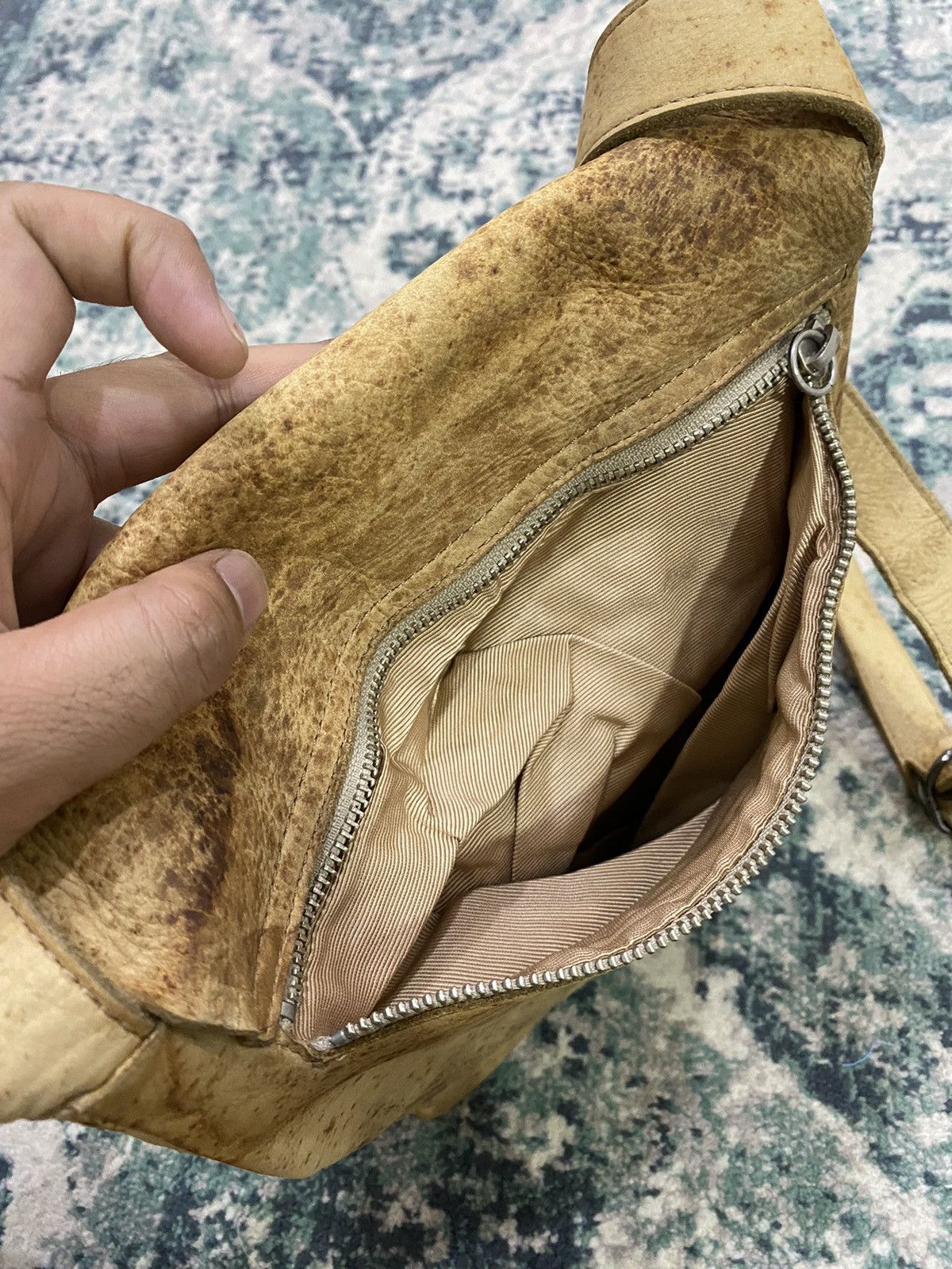 Jean Paul Gaultier Jean Paul Gaultier Raw Calf Leather Crossbody Bag Size ONE SIZE - 18 Thumbnail