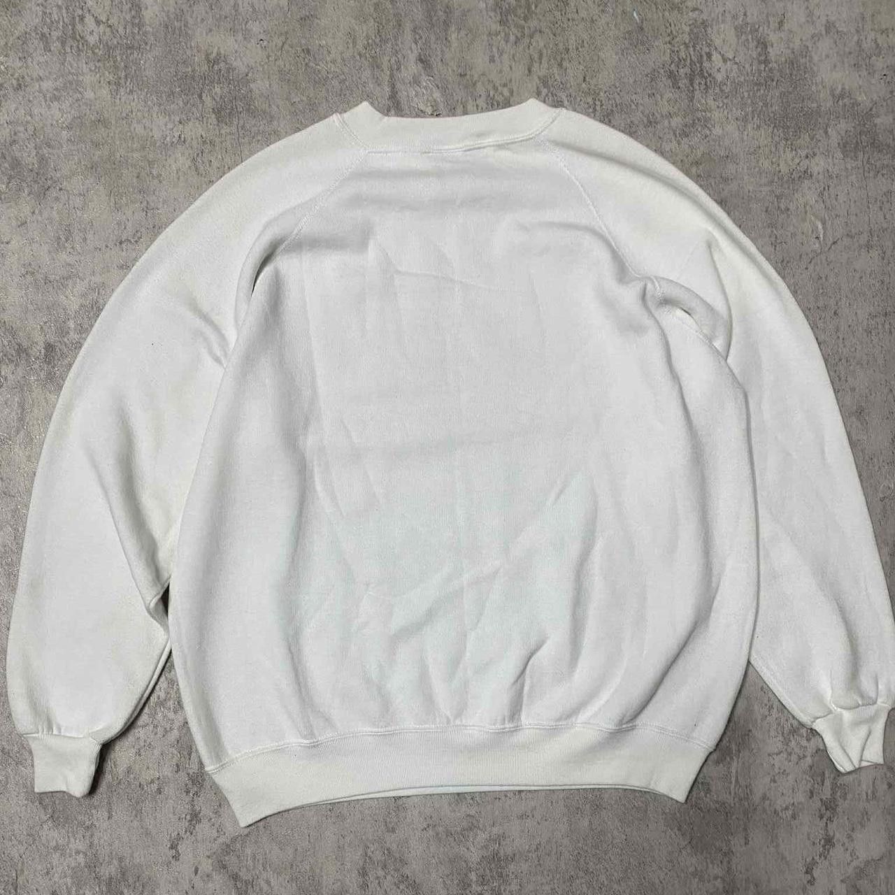 Other White and navy vintage sweatshirt finds Size US L / EU 52-54 / 3 - 4 Thumbnail