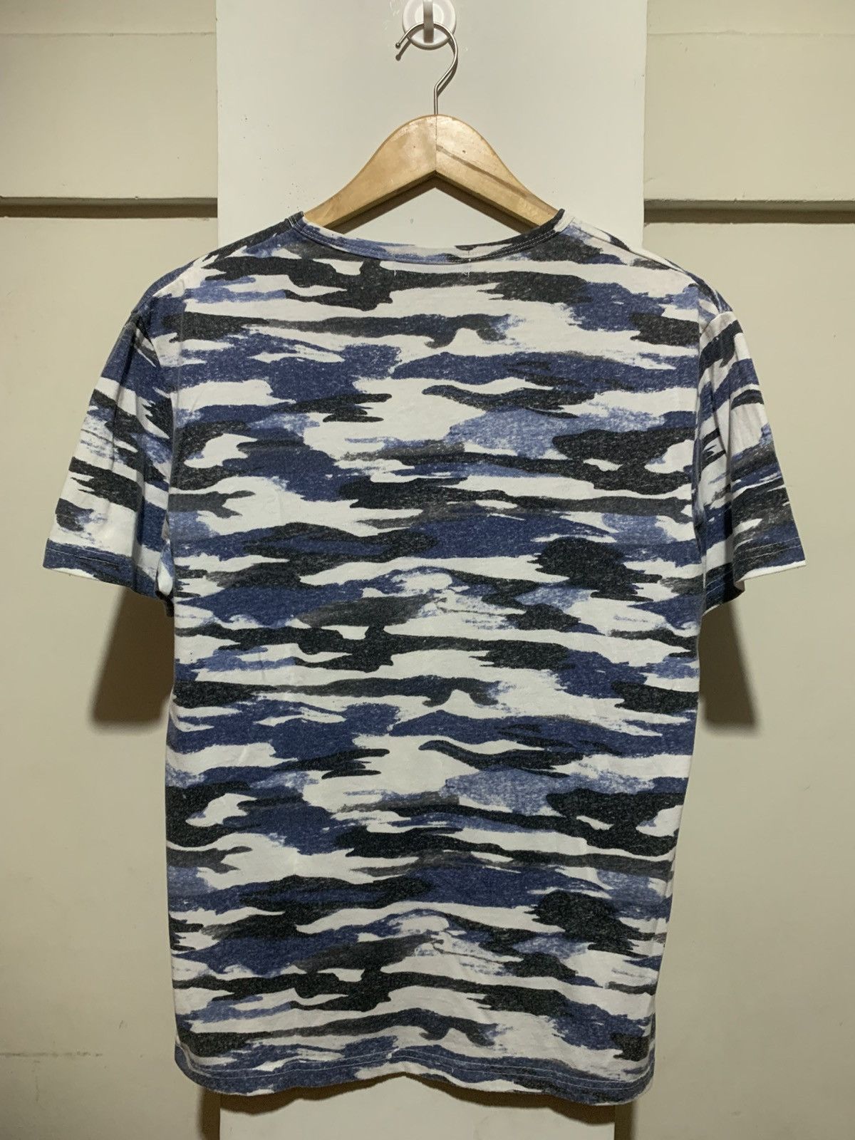 In The Attic Japanese In The Attic Camo Color Chrome Heart Style Tee Size US L / EU 52-54 / 3 - 10 Thumbnail