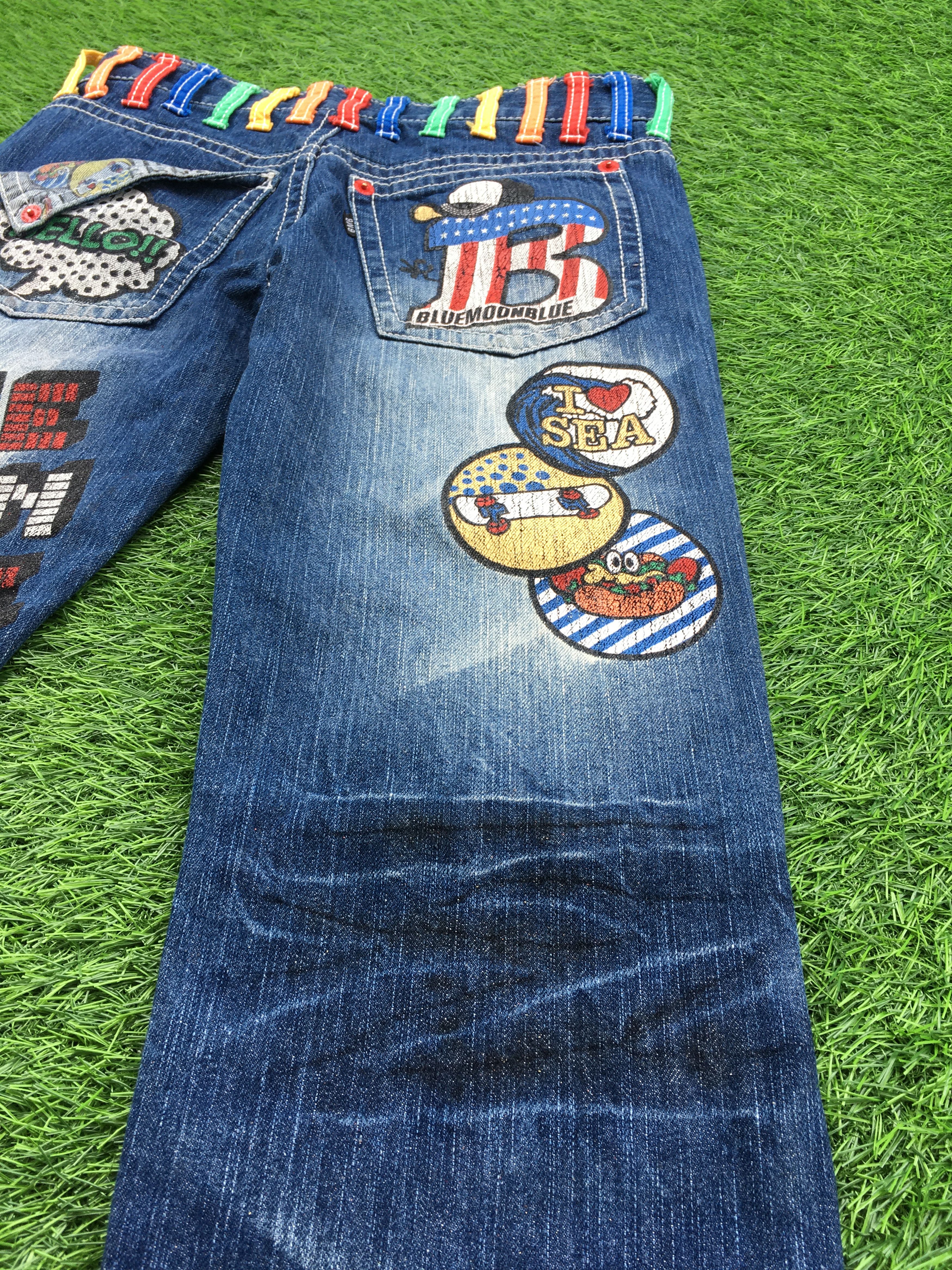 Japanese Brand Japanese Spell Out grunge printed graphics jean D-1215 Size US 27 - 7 Thumbnail
