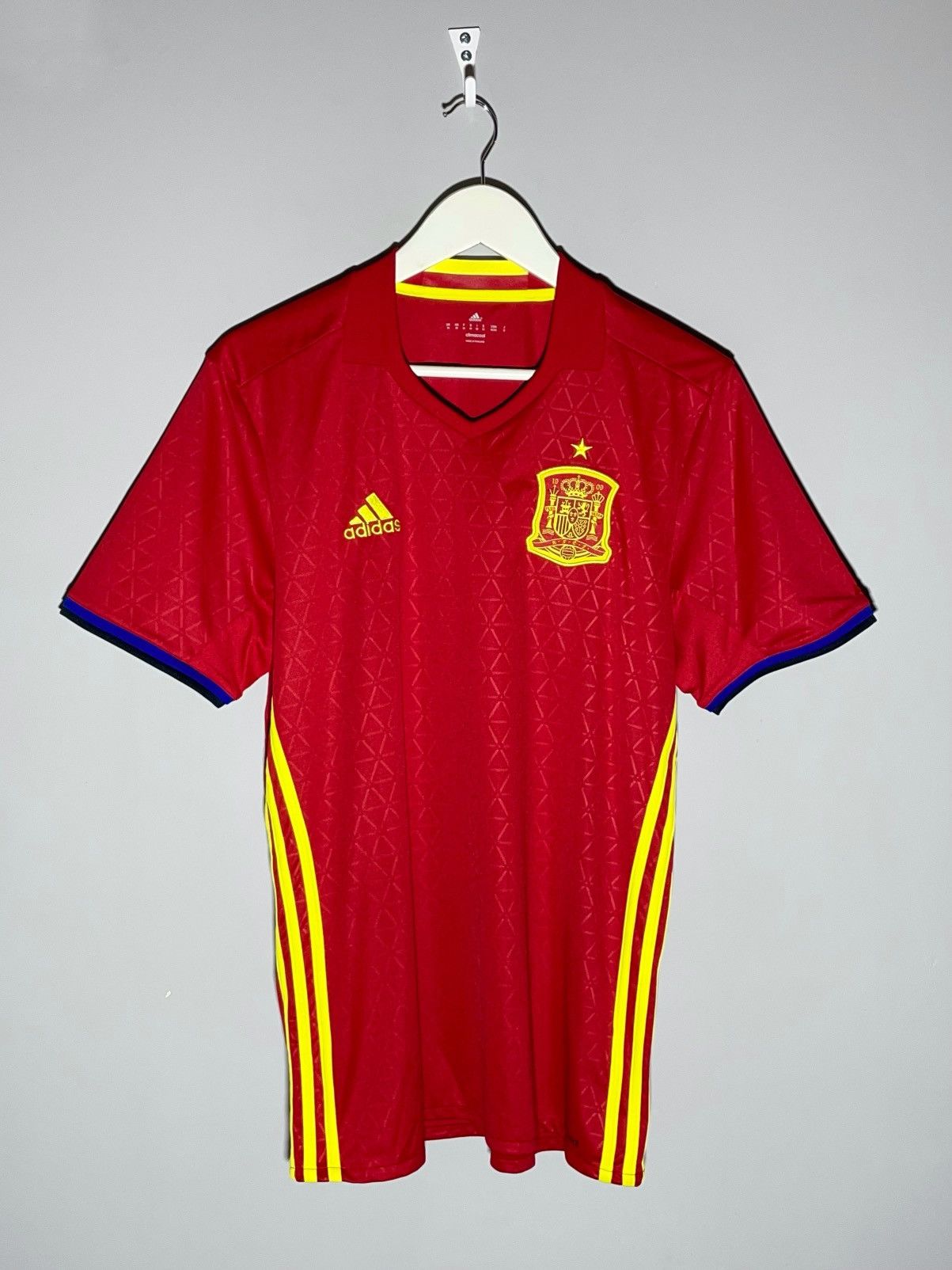 Adidas National Team Spain 2016 Adidas Home Y2k Football Shirt Size US M / EU 48-50 / 2 - 1 Thumbnail