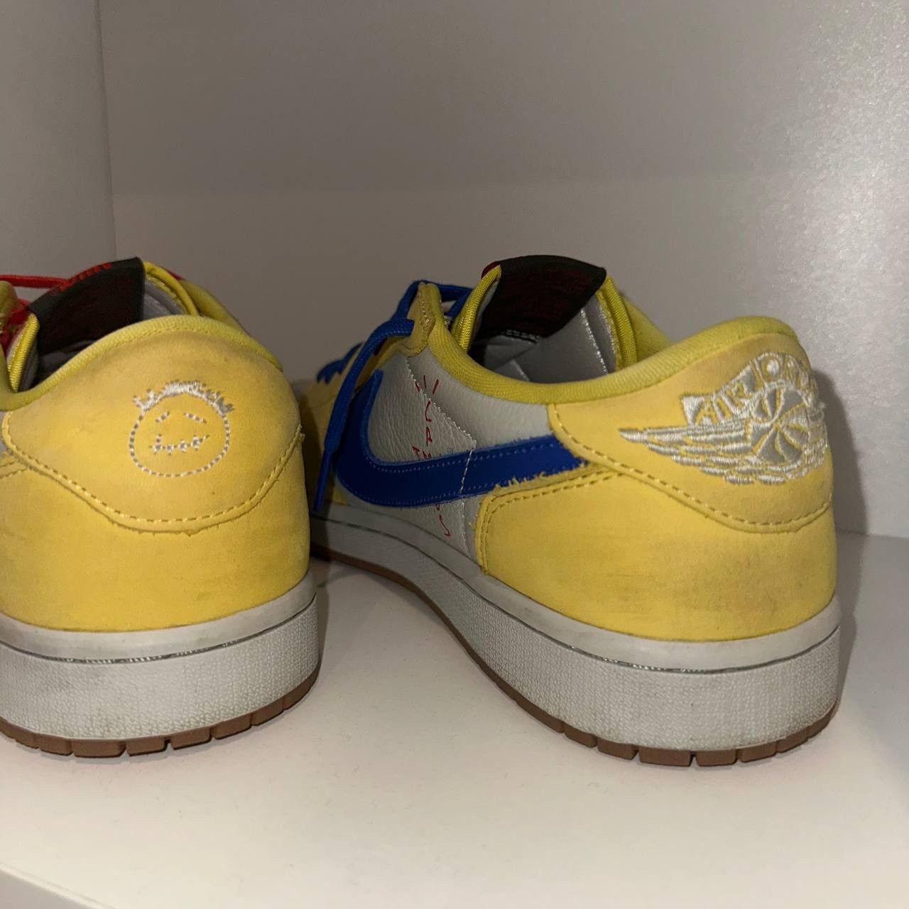 Nike × Travis Scott Nike Air Jordan 1 Low Retro X Travis Scott Canary Size US 11.5 / EU 44-45 - 6 Thumbnail