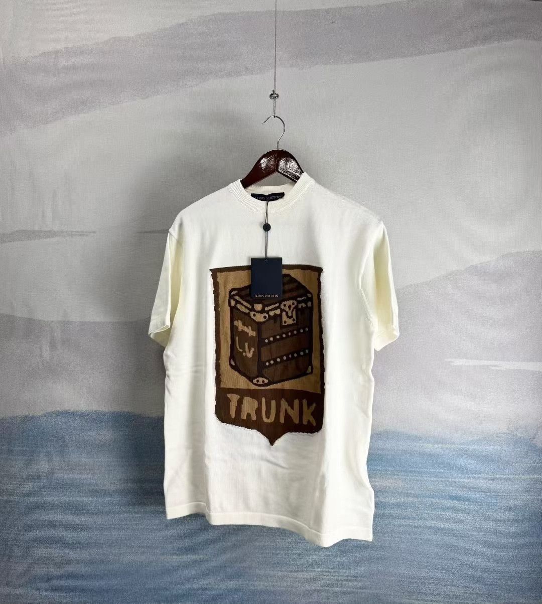 Louis Vuitton Louis Vuitton Pharrell White Trunk Flower Knit Tee Size US L / EU 52-54 / 3 - 1 Thumbnail