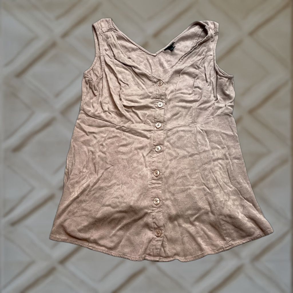 Torrid Torrid Dress Tank Dress Womens 1 Light Pink Sleeveless V-Neck Knee Length Button Up Casual Party/Cocktail Size M / US 6-8 / IT 42-44 - 1 Thumbnail